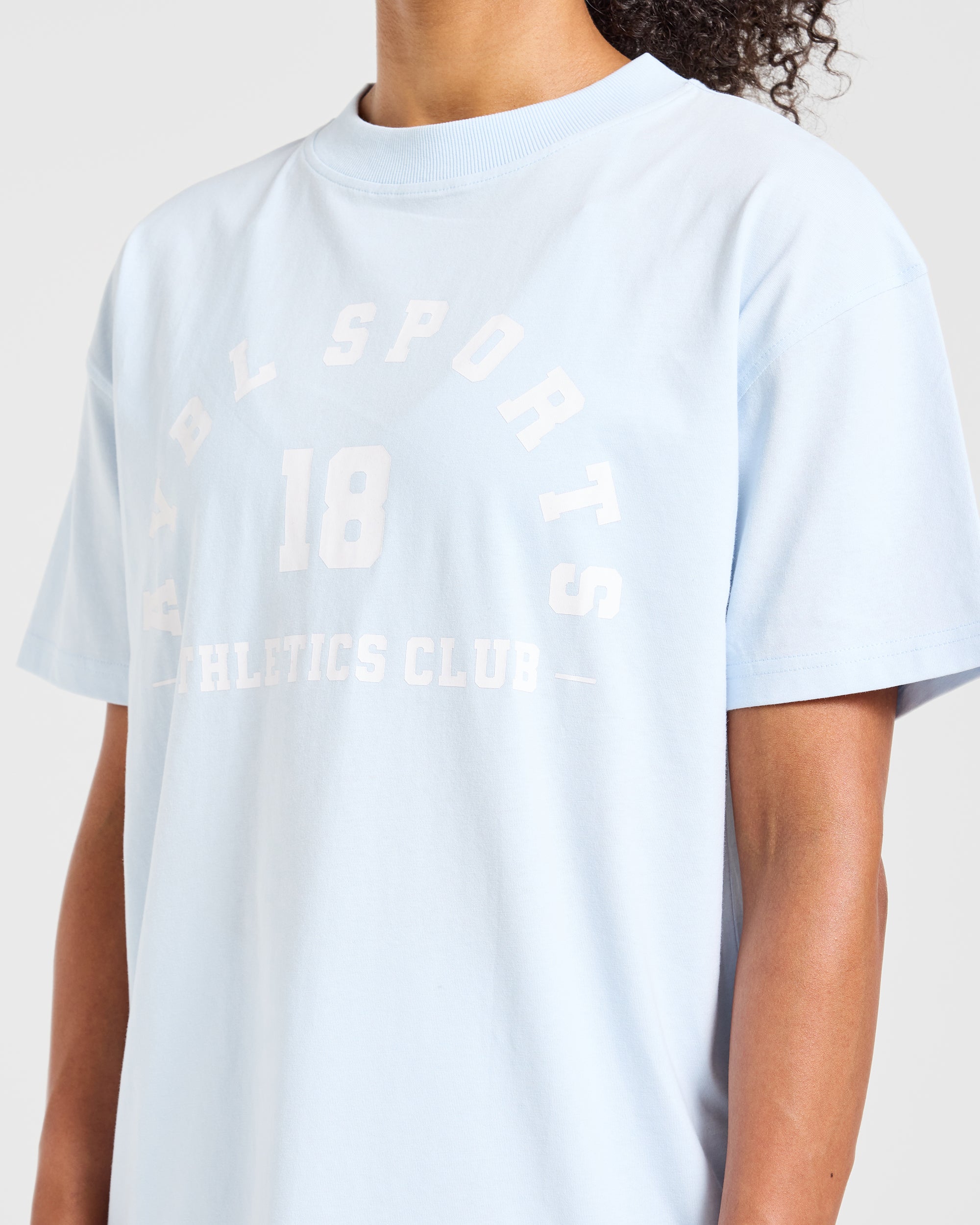 AYBL Sports 18 Oversized T Shirt - Iced Blauw