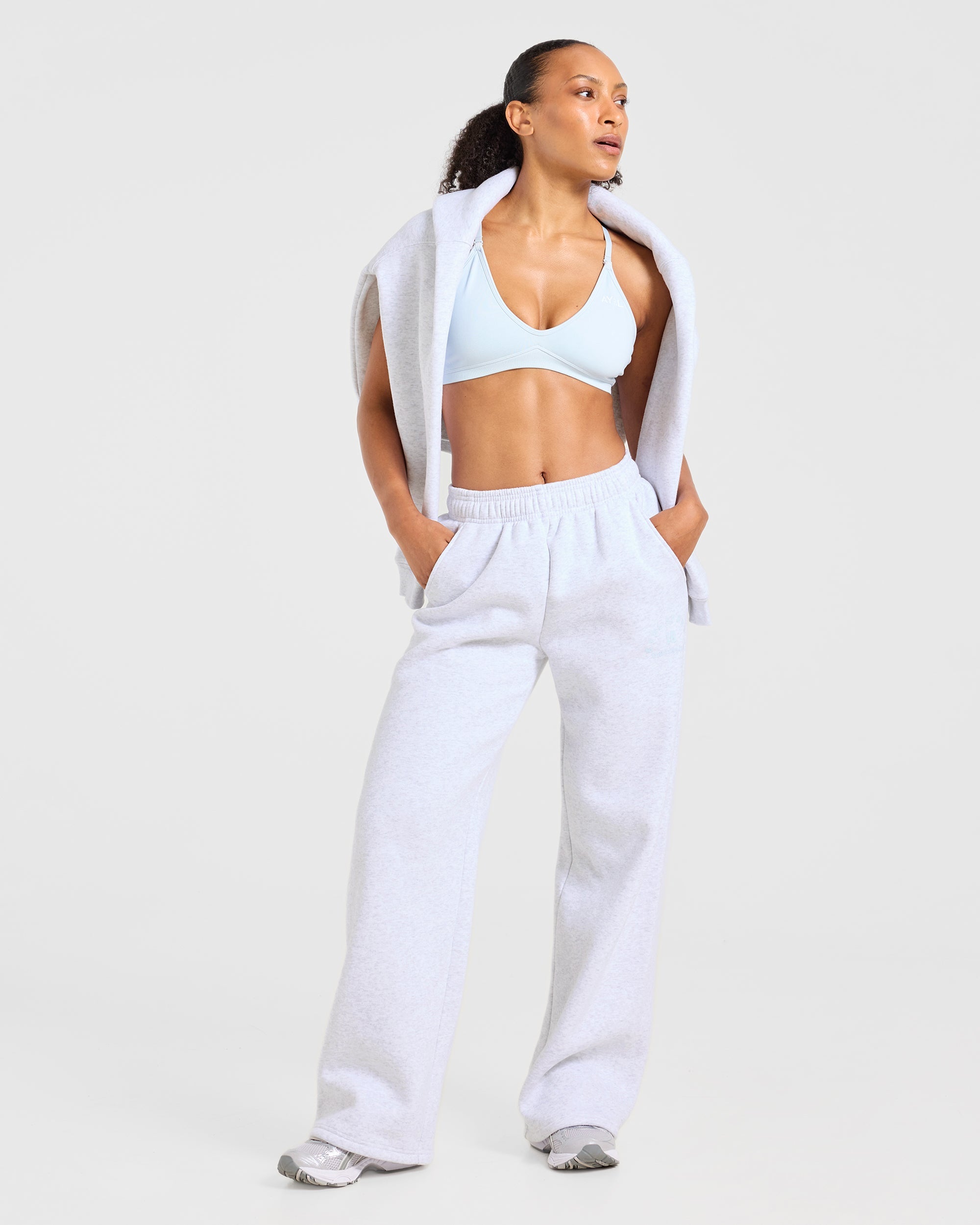 AYBL Sports 18 Oversized Straight Leg Joggers - Heather Grijs