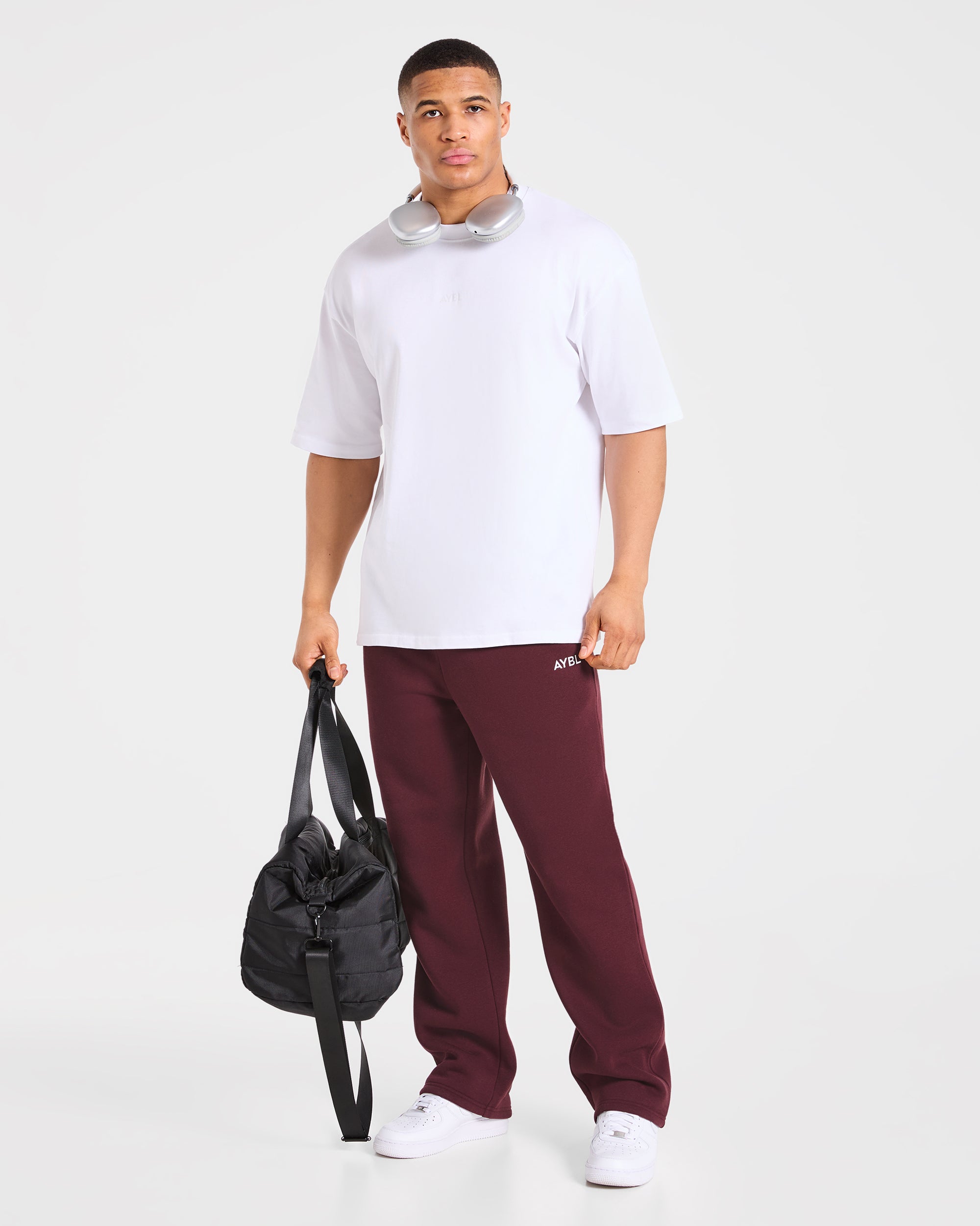 Essential Oversized Straight Leg Joggers - Burgundy Rood