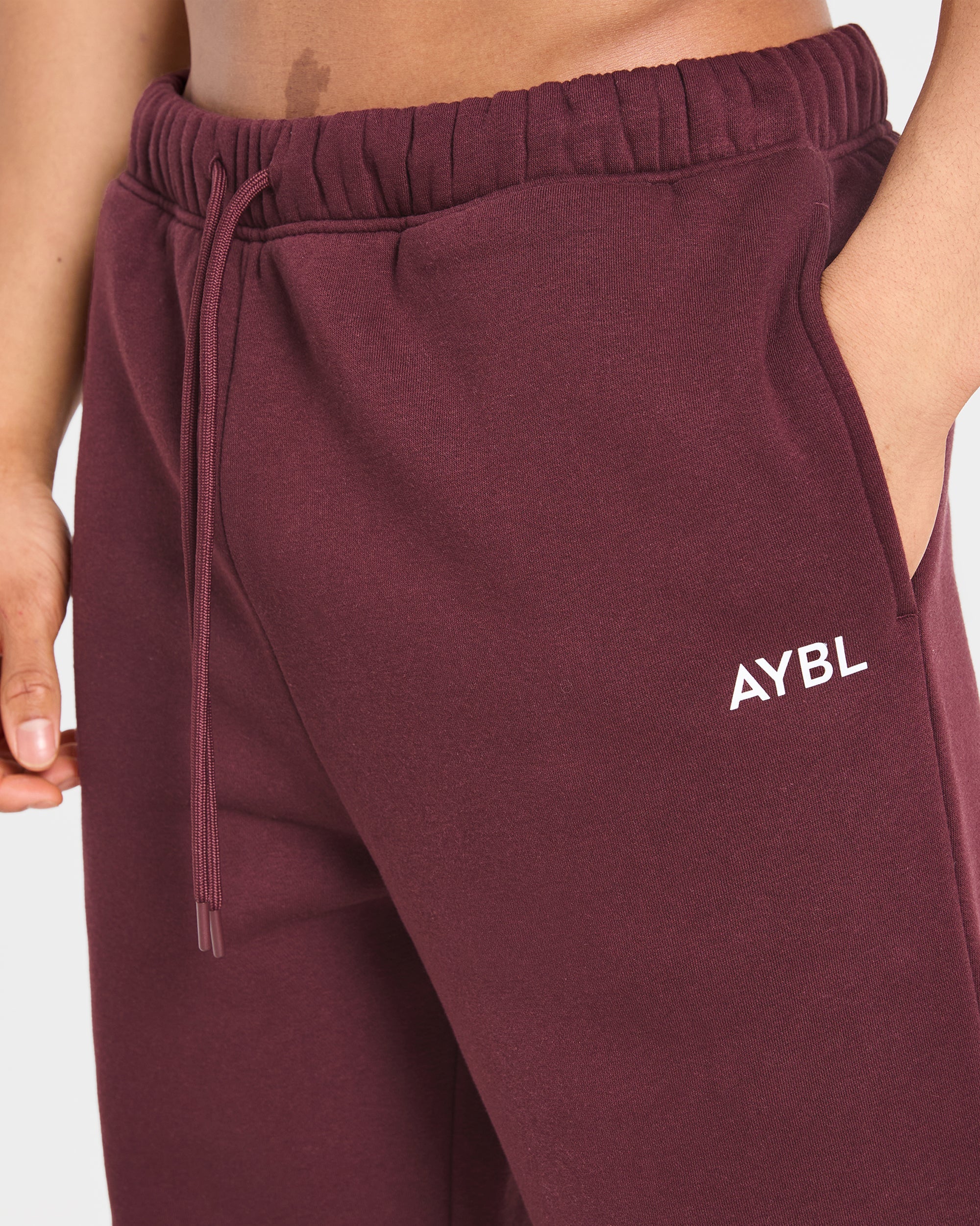 Essential Oversized Straight Leg Joggers - Burgundy Rood