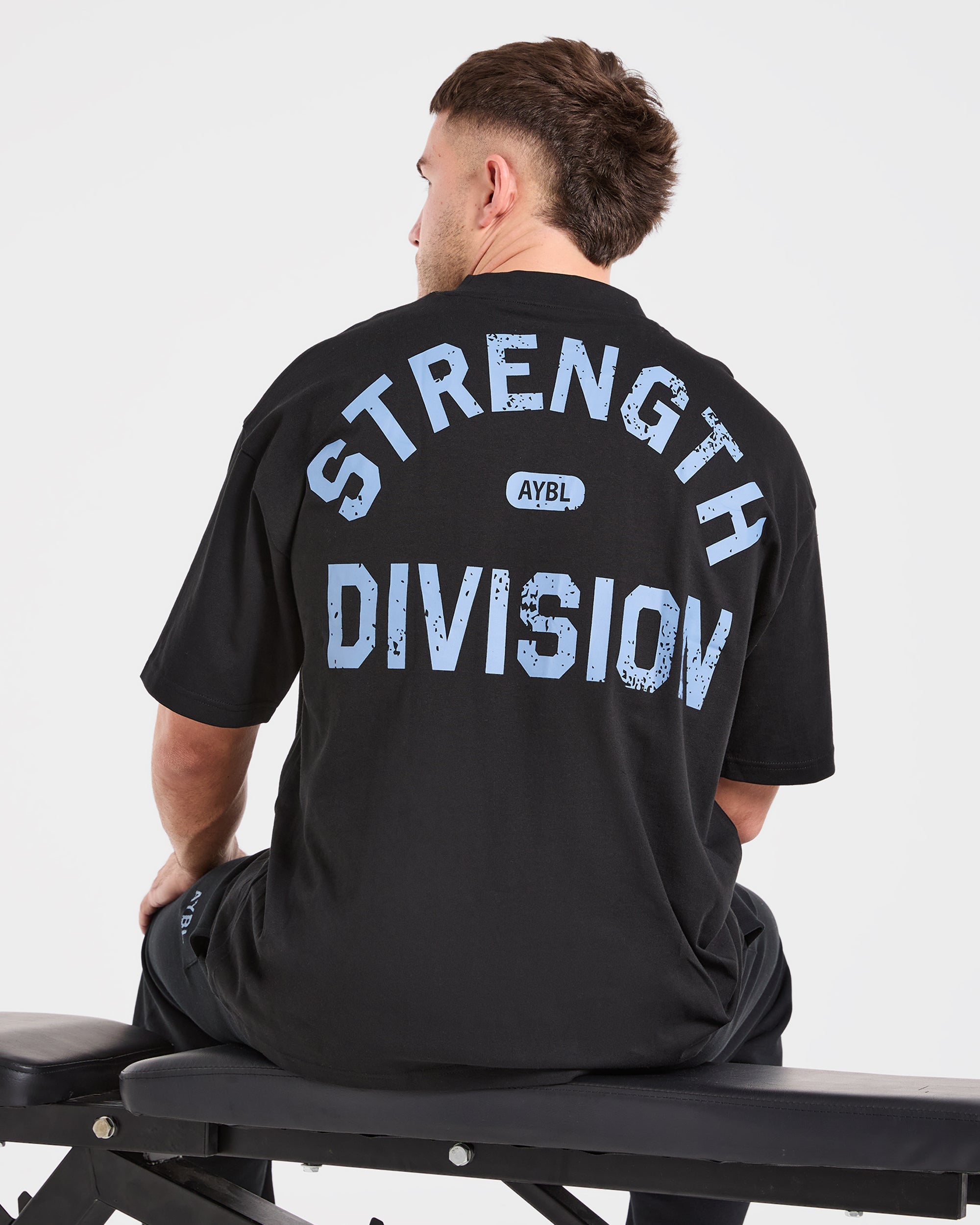 Strength Division Oversized T Shirt - Zwart/Blauw