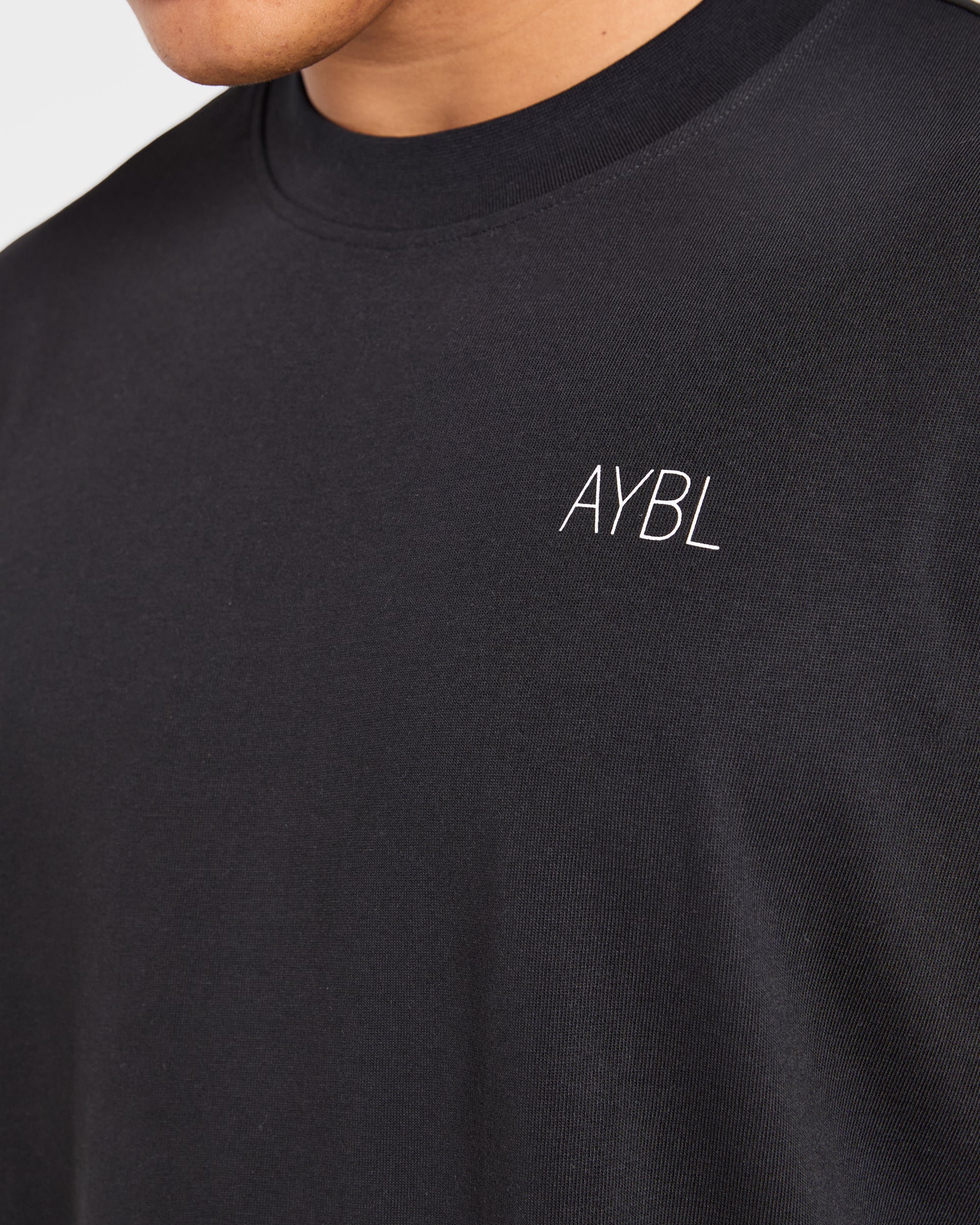 Training Dept. Illustration Oversized T Shirt - Zwart