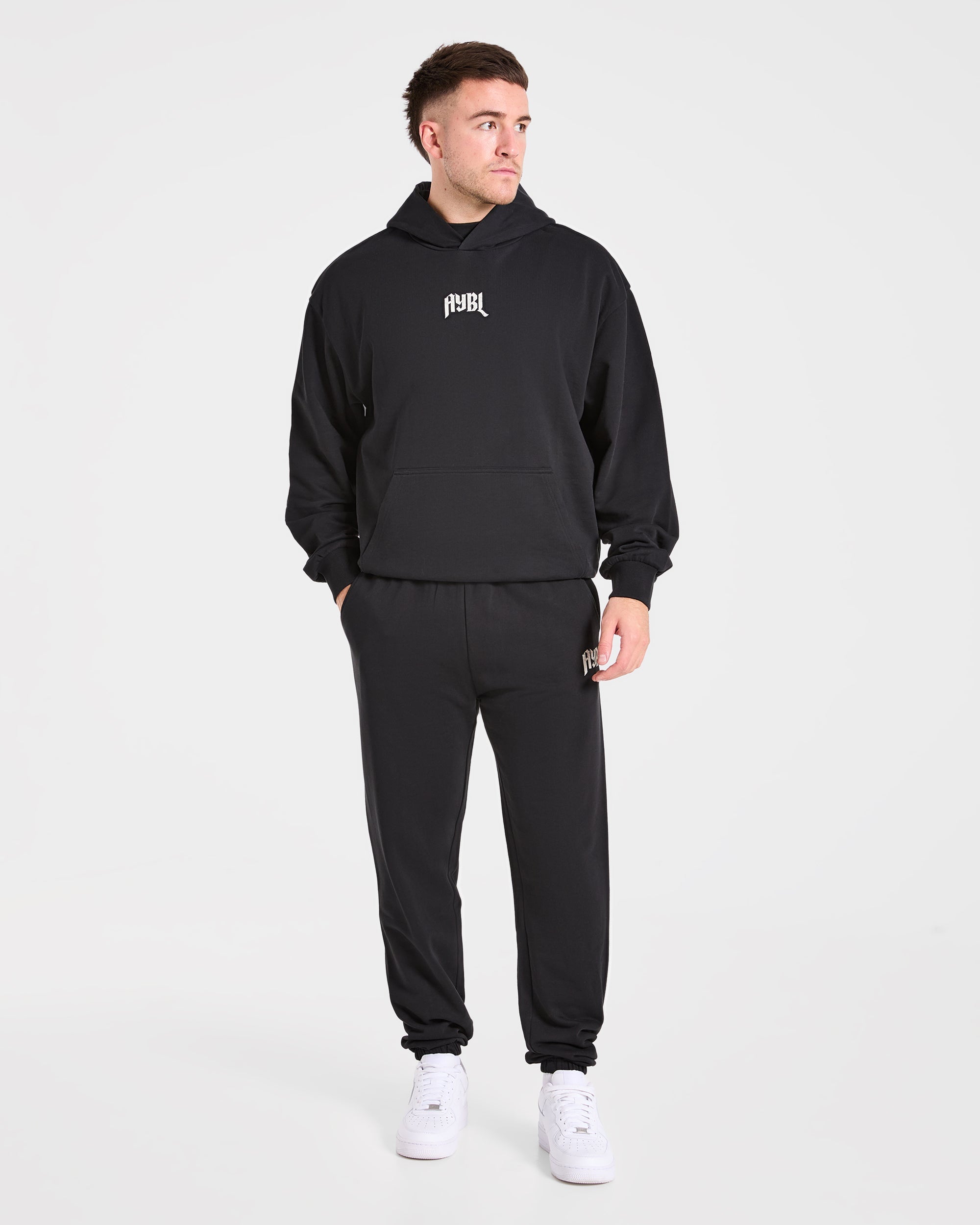 Heavy Lifting Gothic Oversized Joggers - Zwart/Off Wit