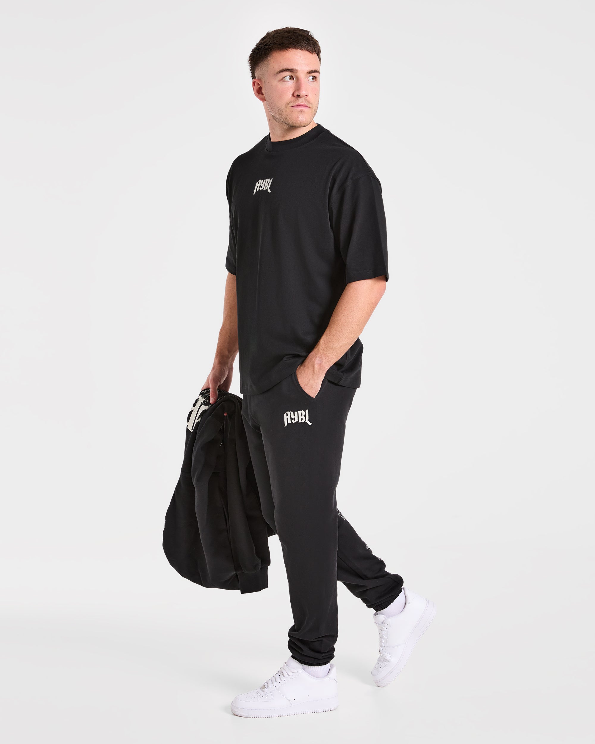 Heavy Lifting Gothic Oversized T Shirt - Zwart/Off Wit