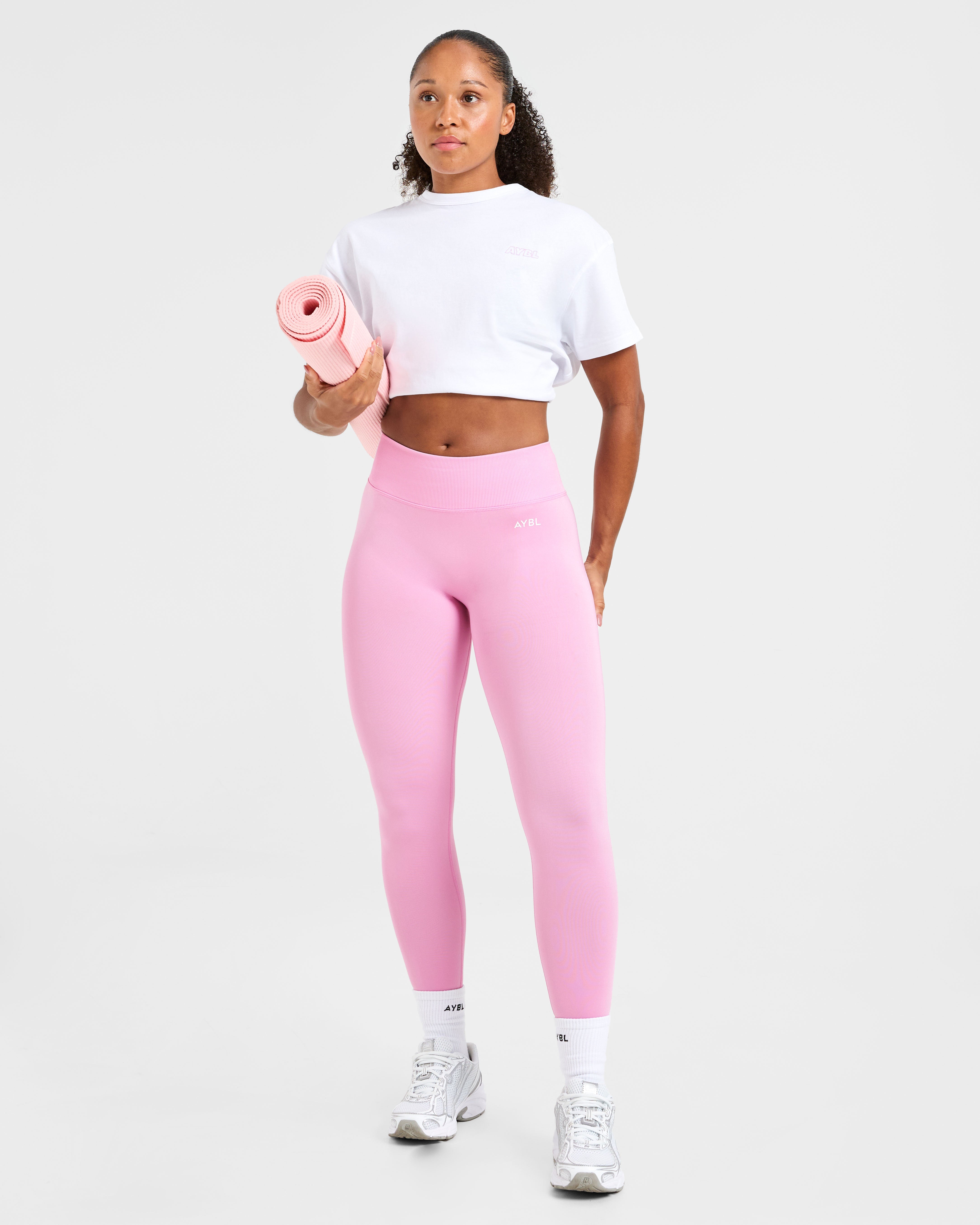 Strength Starts Here Oversized T Shirt - Wit/Roze