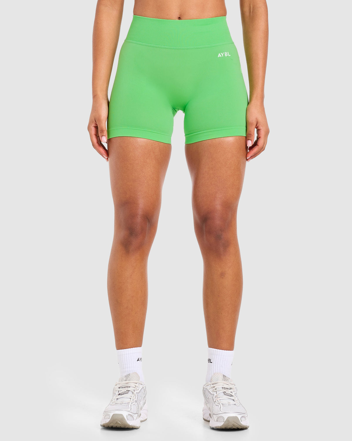 Adapt Seamless Shorts | 4.5" - Bright Groen