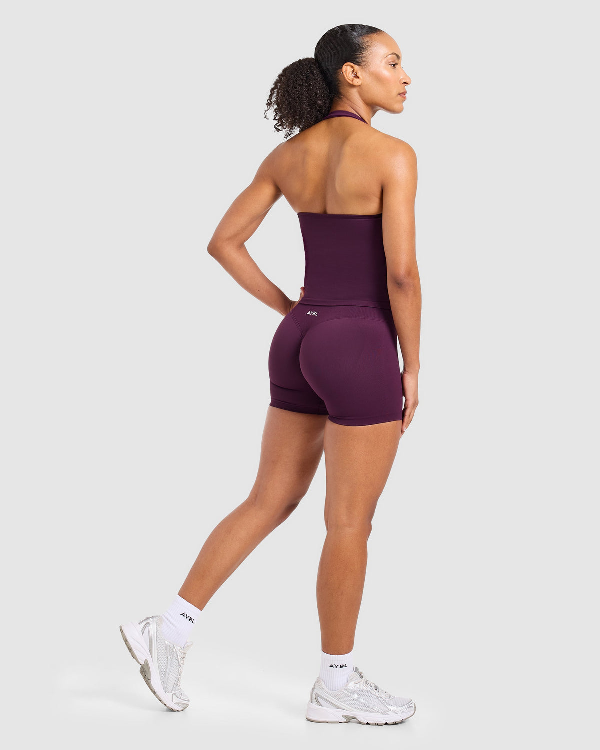 Enhance Seamless Halterneck Top - Midnight Plum