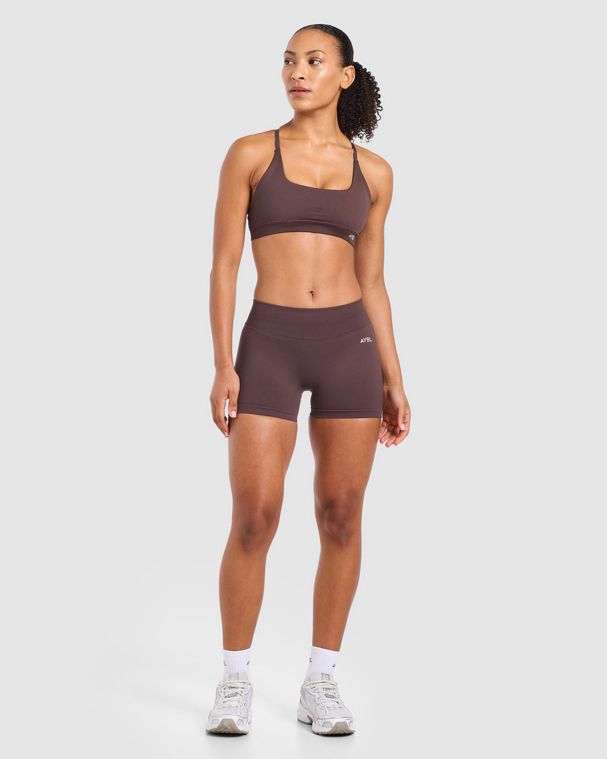 Enhance Seamless Sports Bra - Cocoa Bruin