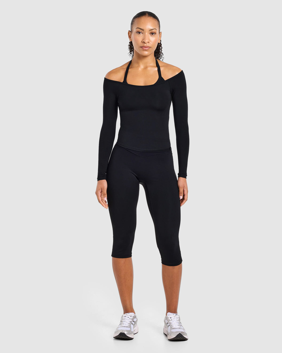 Ease Off The Shoulder Top - Zwart