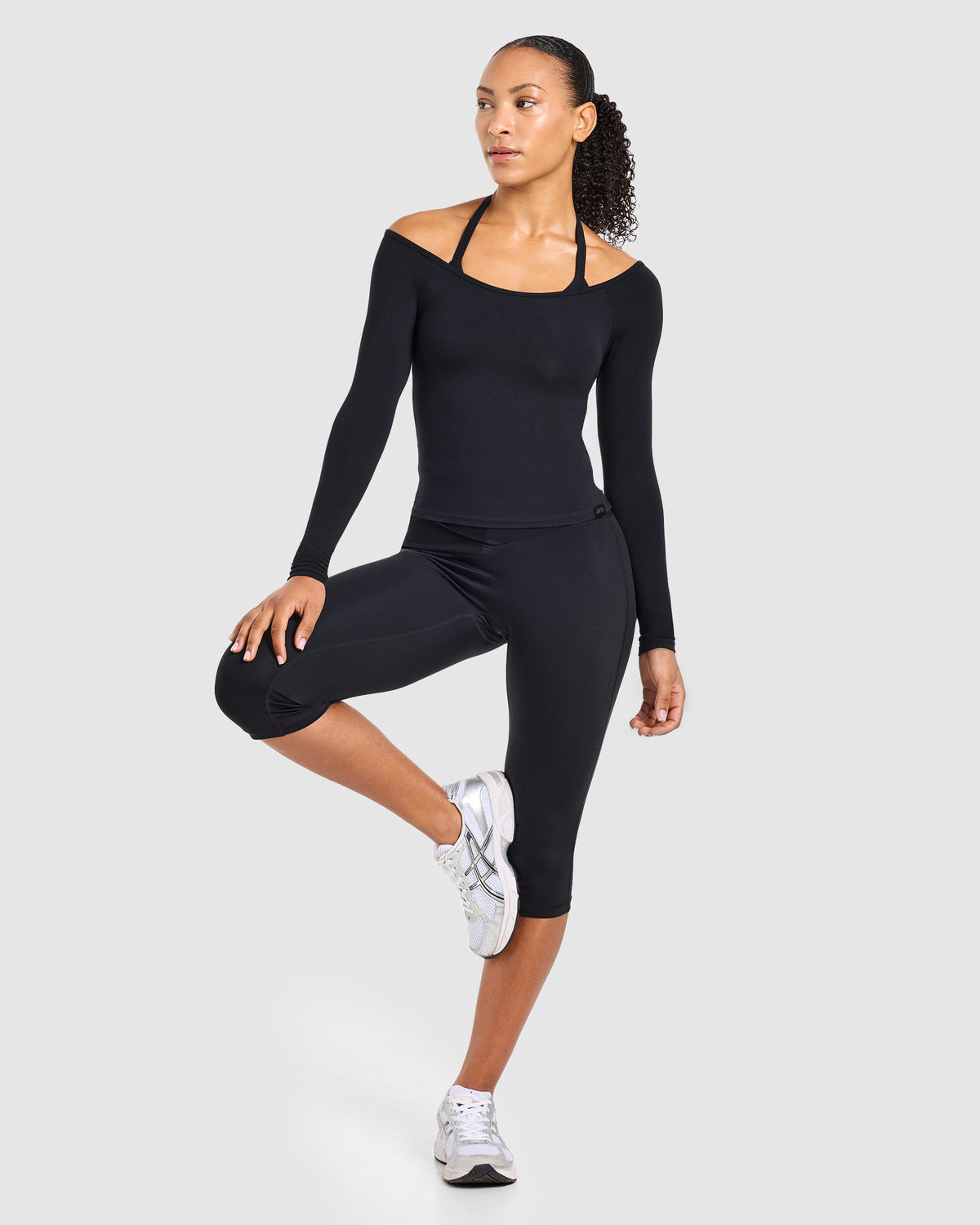 Ease Off The Shoulder Top - Zwart
