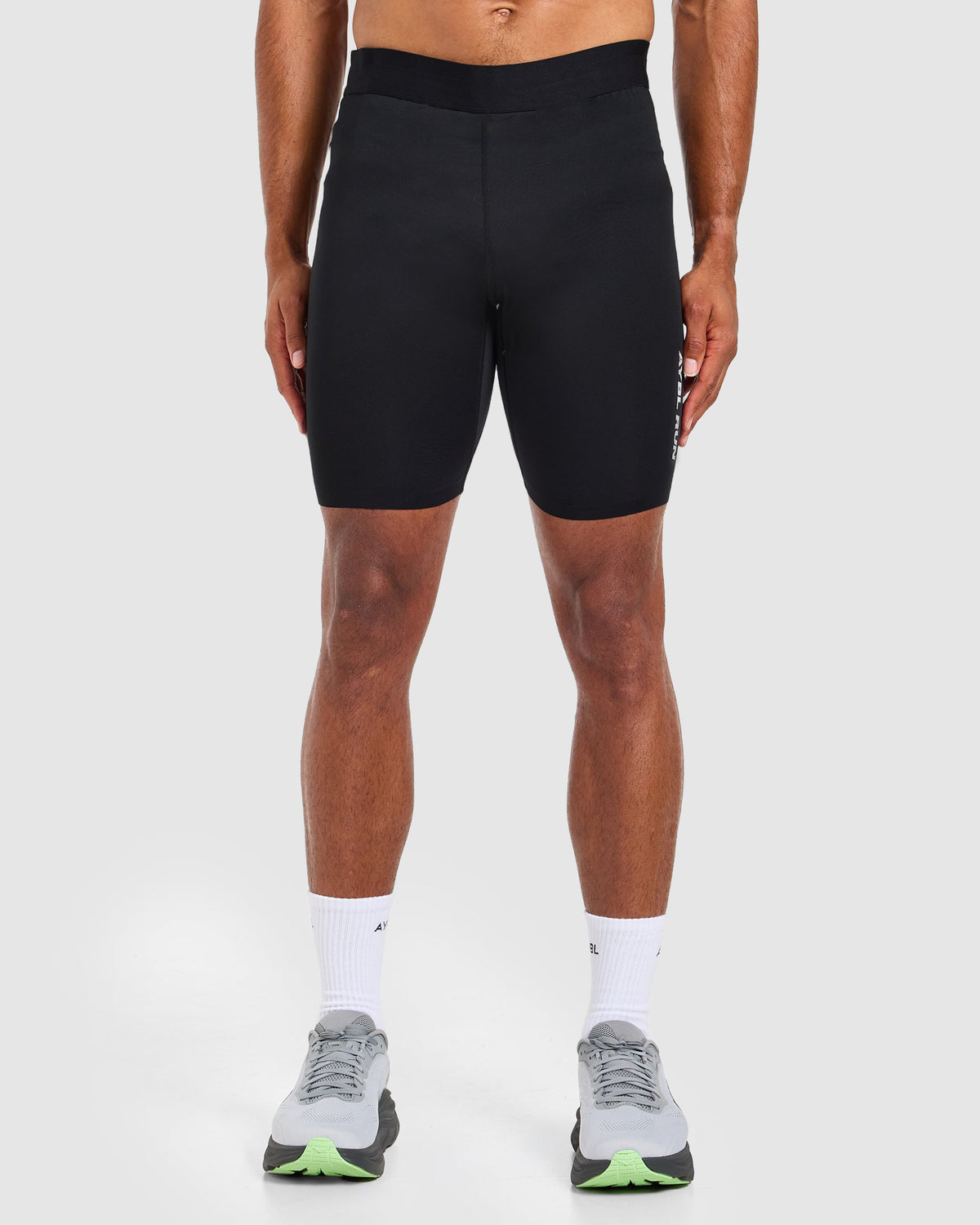 Run Tight Shorts - Zwart