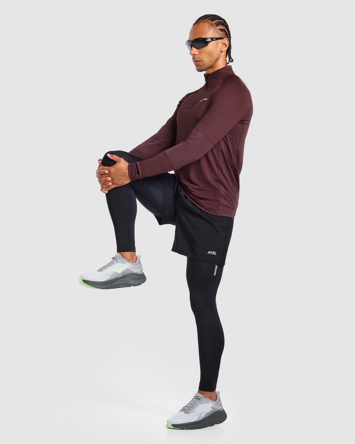 Run 1/4 Zip Pullover - Dark Burgundy