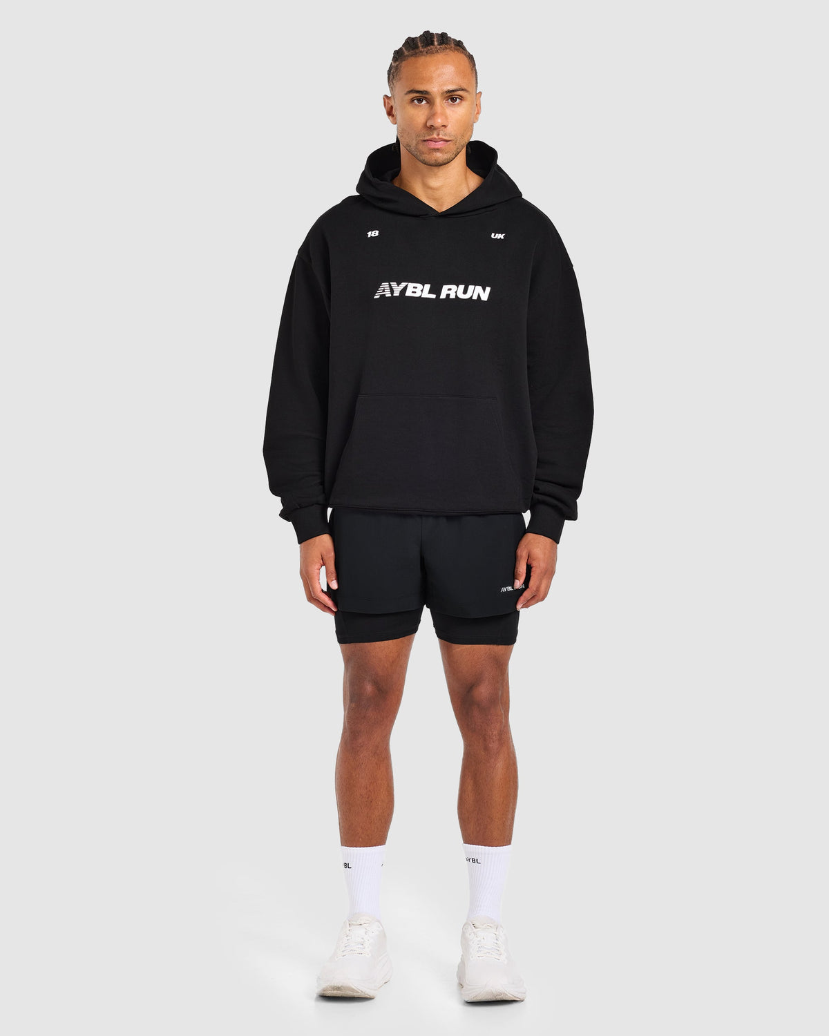 Run Graphic Hoodie - Zwart