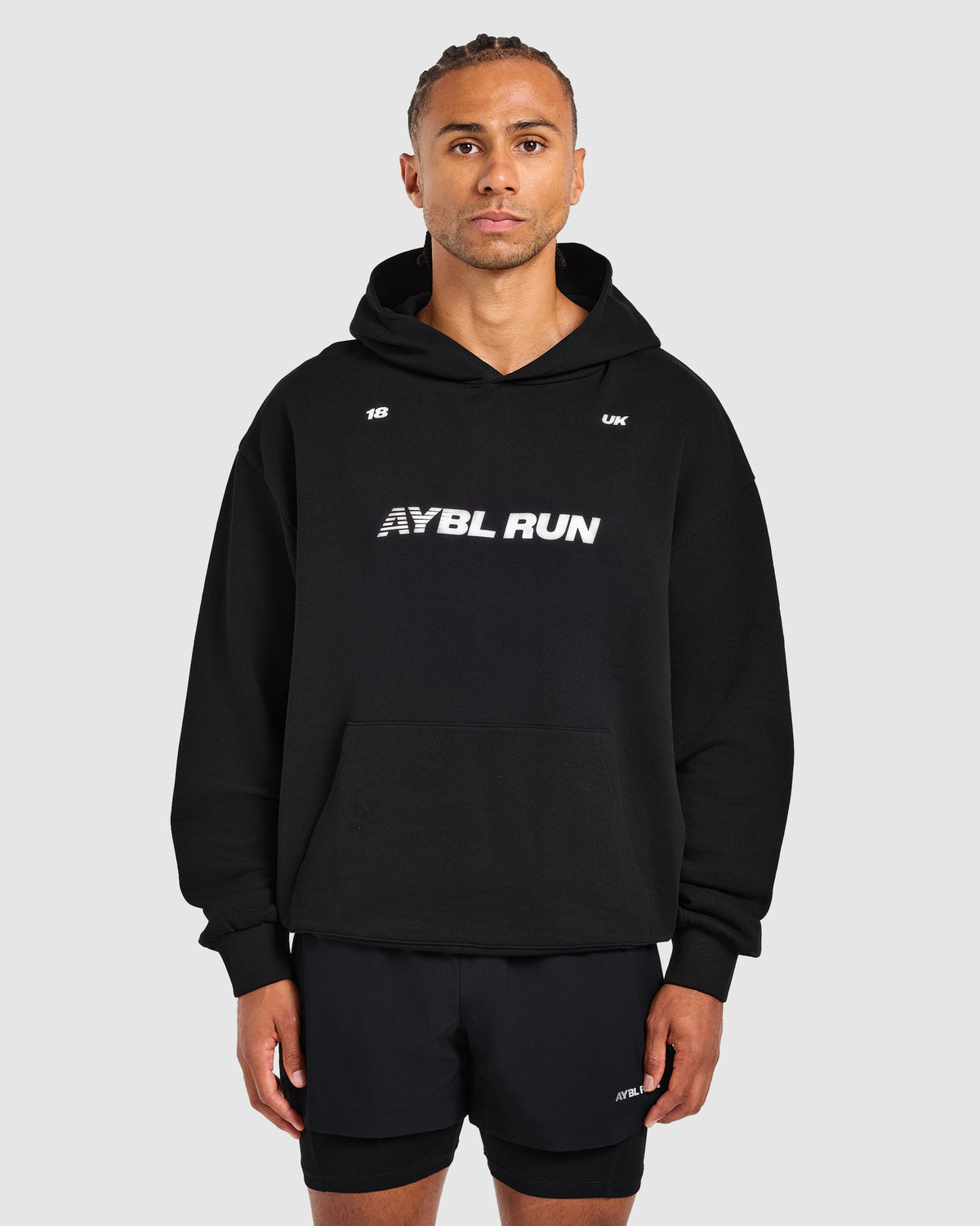 Run Graphic Hoodie - Zwart