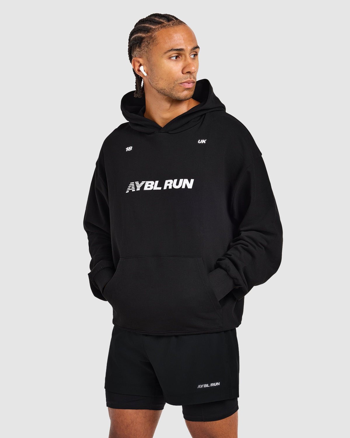 Run Graphic Hoodie - Zwart