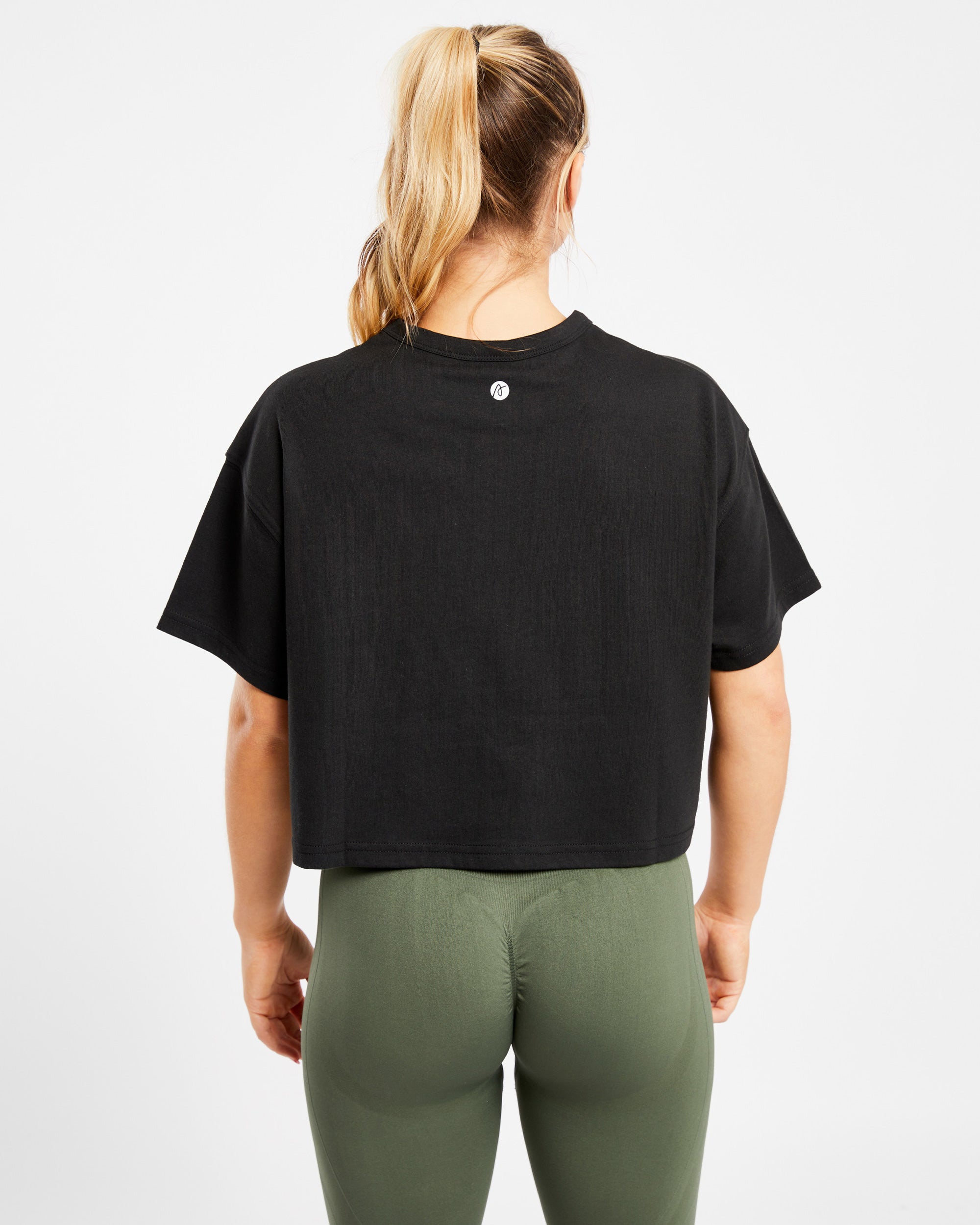 Essential Oversized Crop T Shirt - Zwart