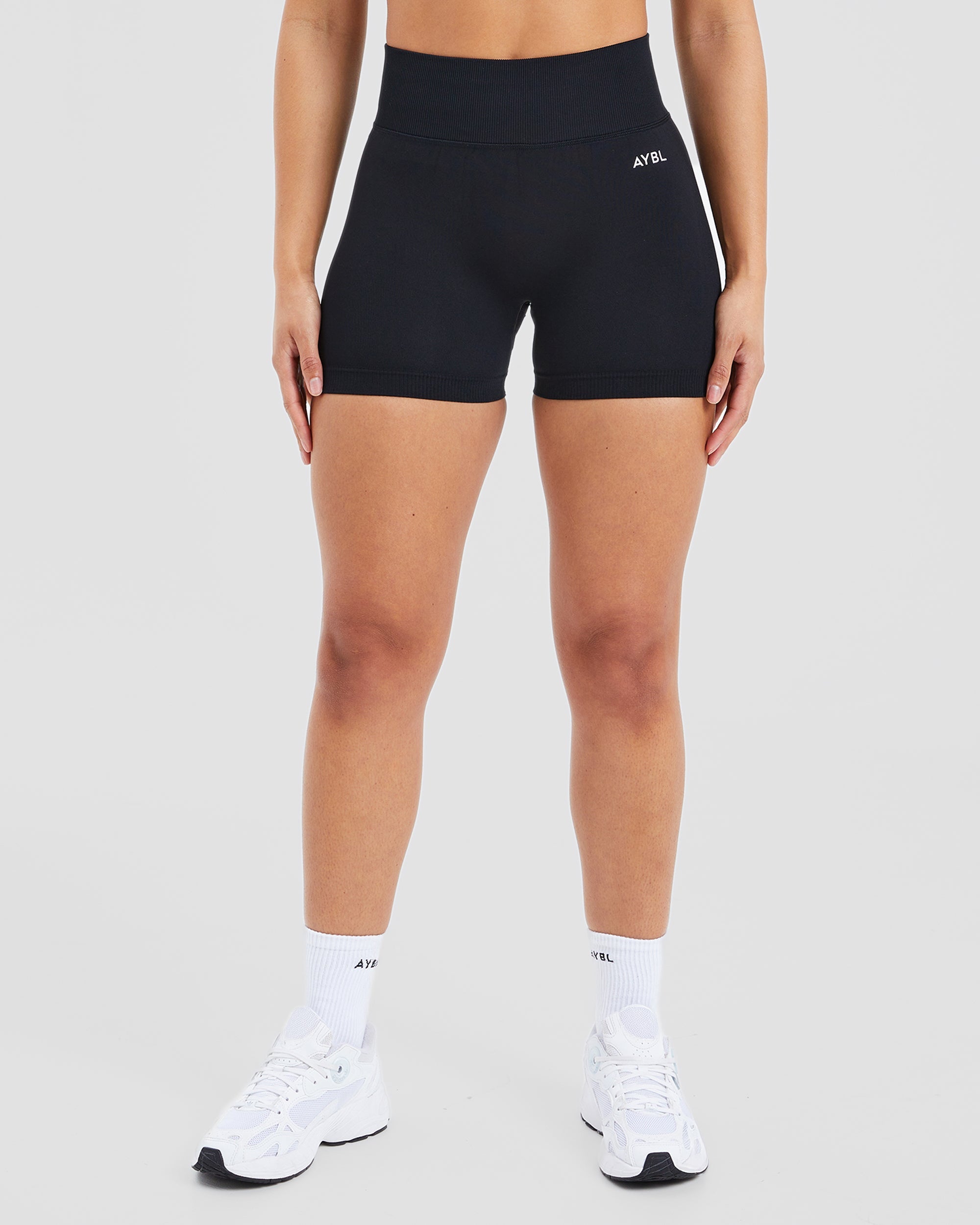 Adapt Seamless Shorts - Zwart