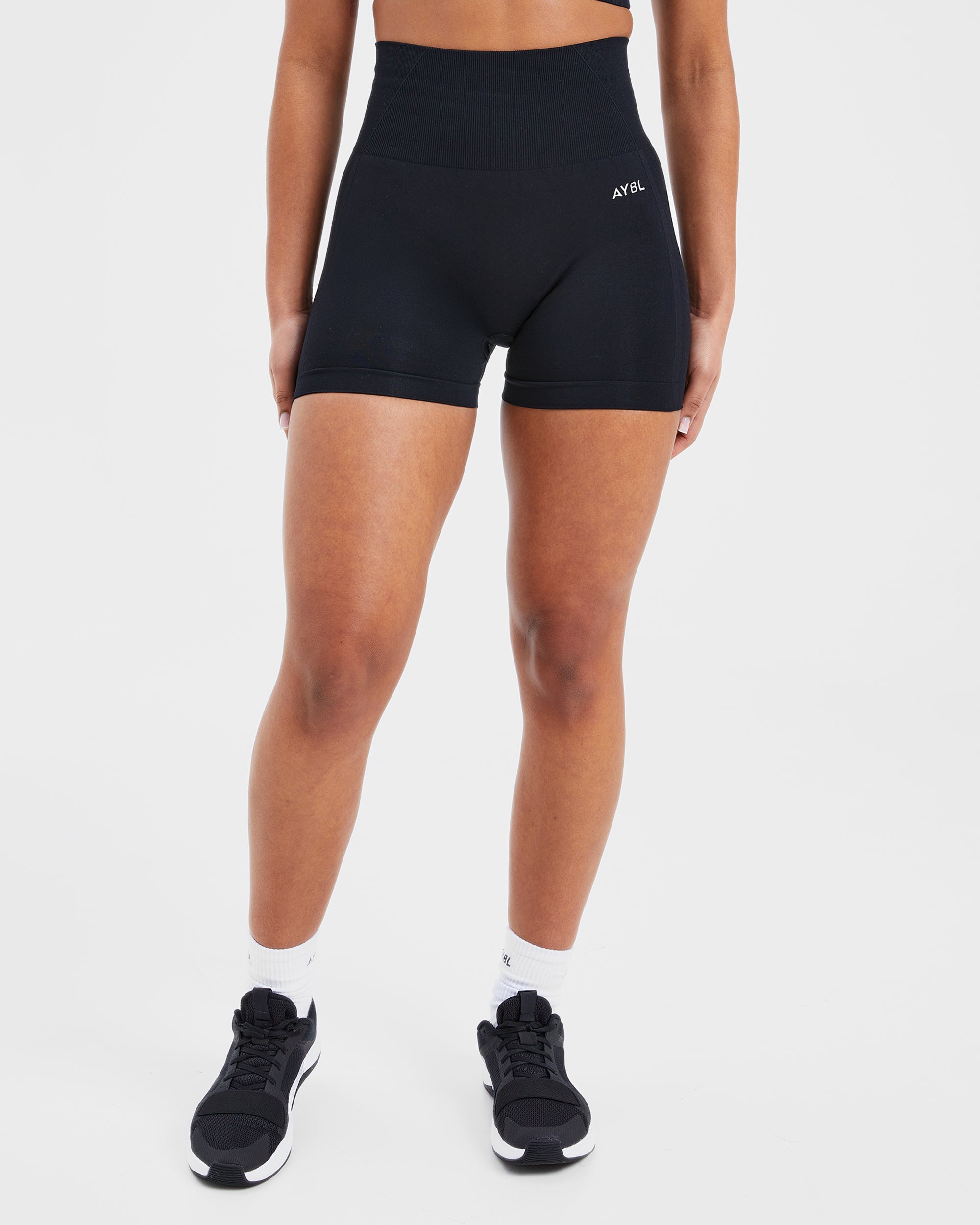 Empower Seamless Shorts - Zwart