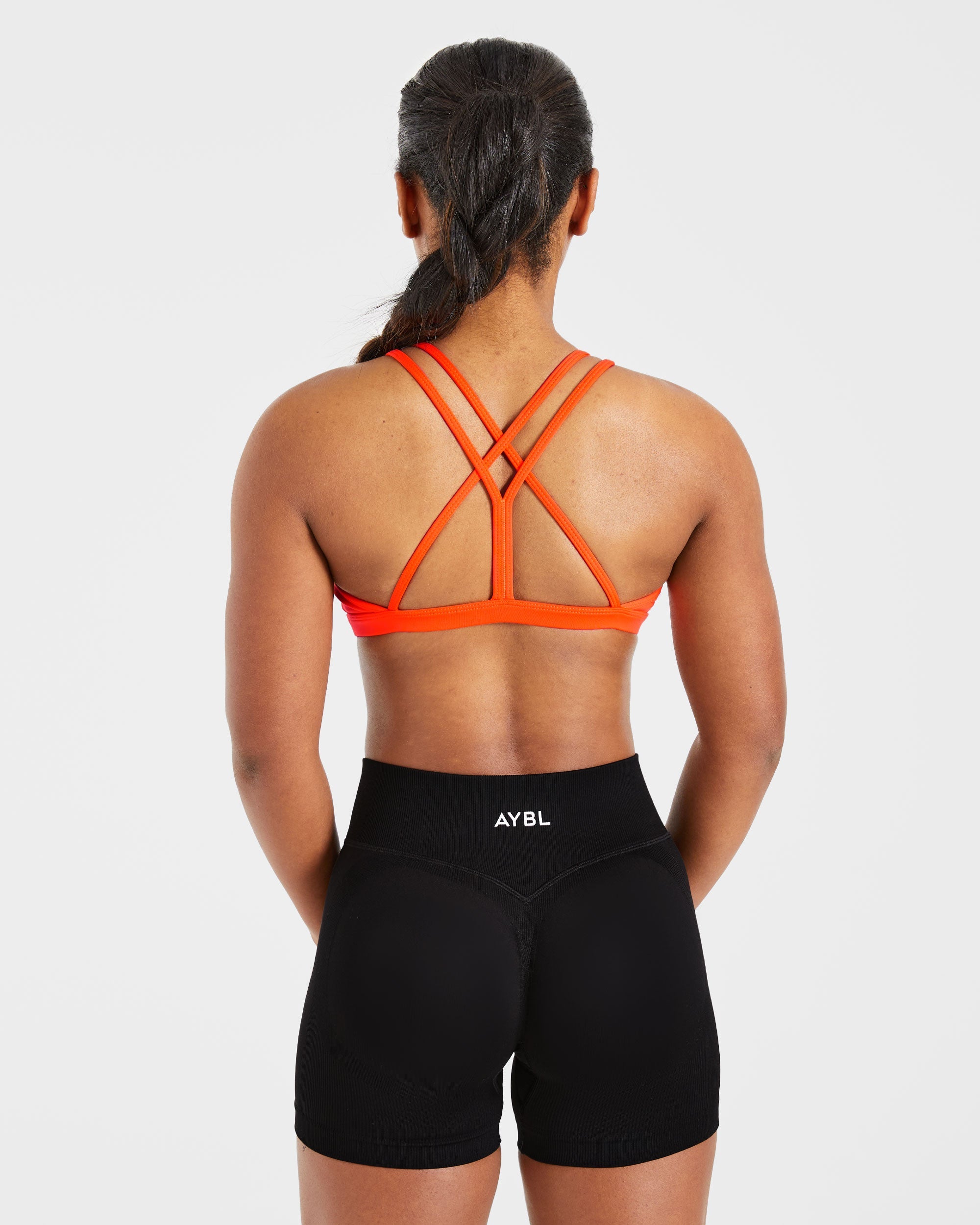 Essential Strappy Sports Bra - Bright Oranje