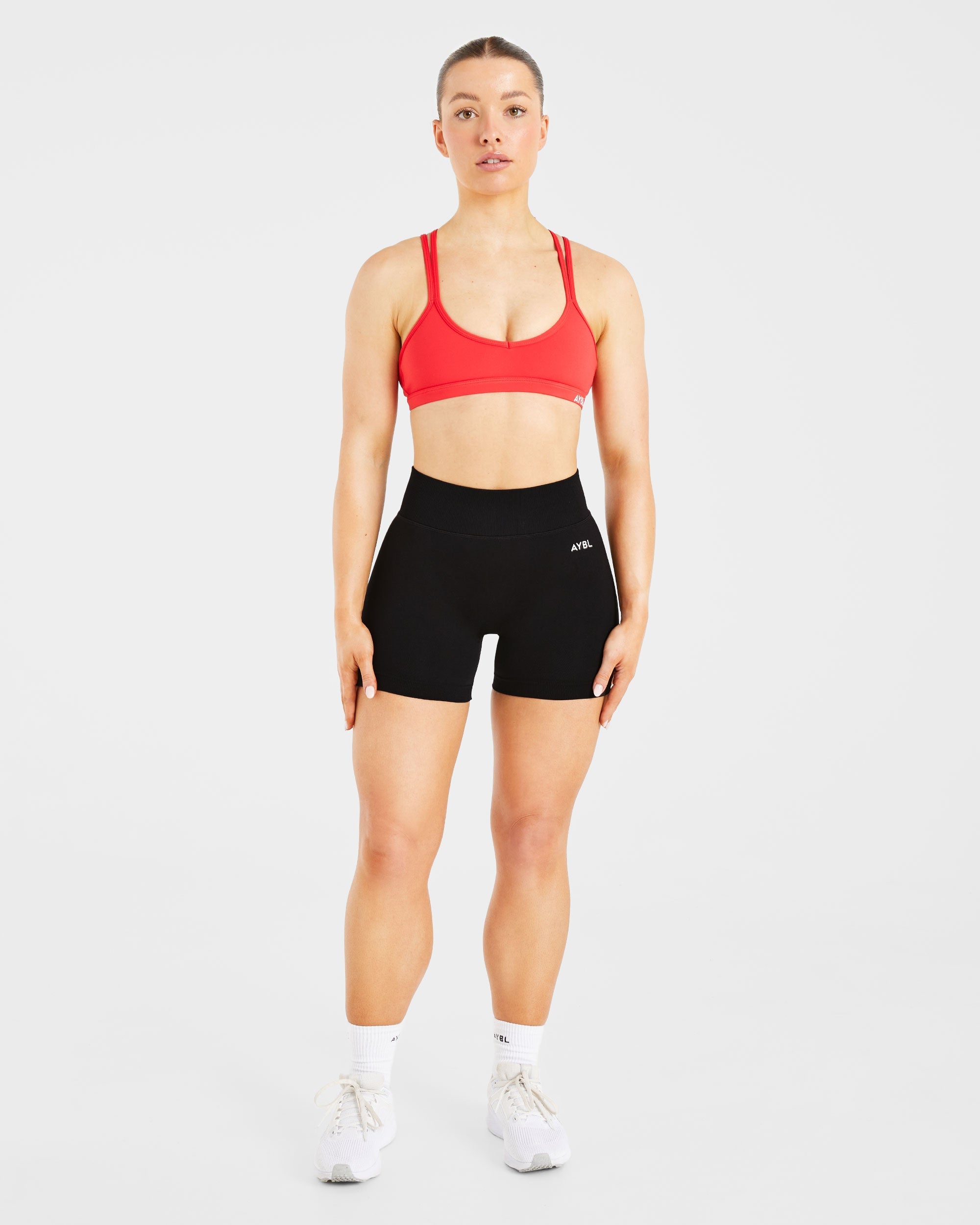 Essential Strappy Sports Bra - True Rood