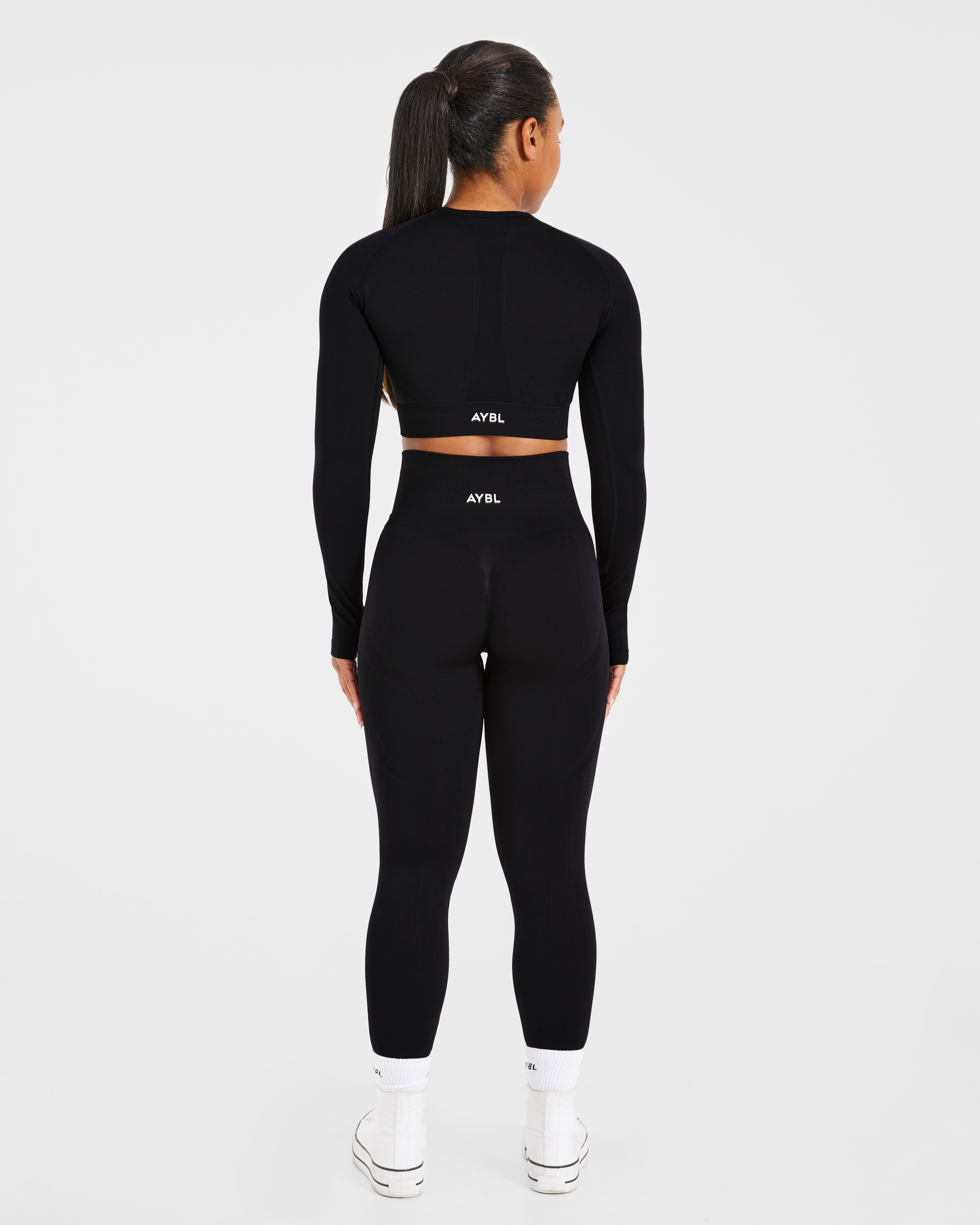 Empower Seamless Long Sleeve Crop Top - Zwart