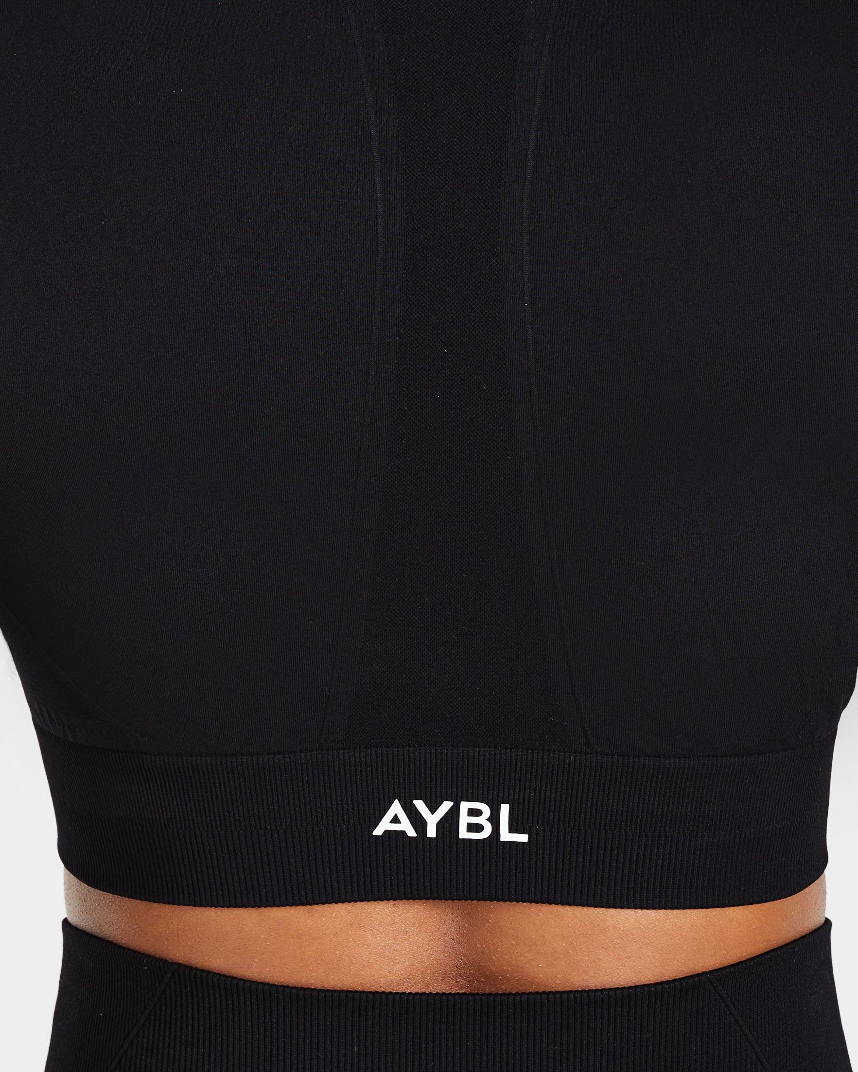 Empower Seamless Long Sleeve Crop Top - Zwart