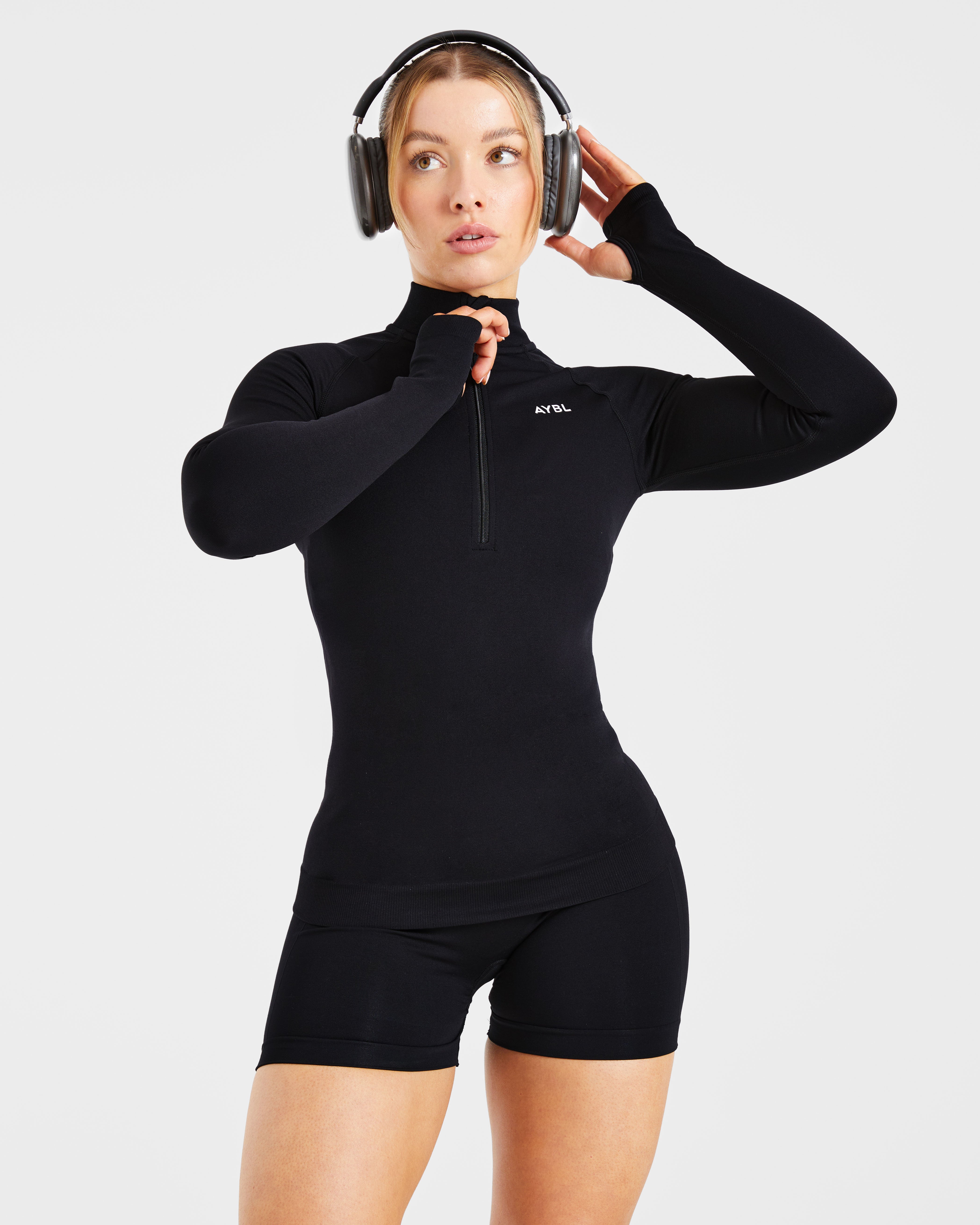Essential Seamless 1/2 Zip Pullover - Zwart