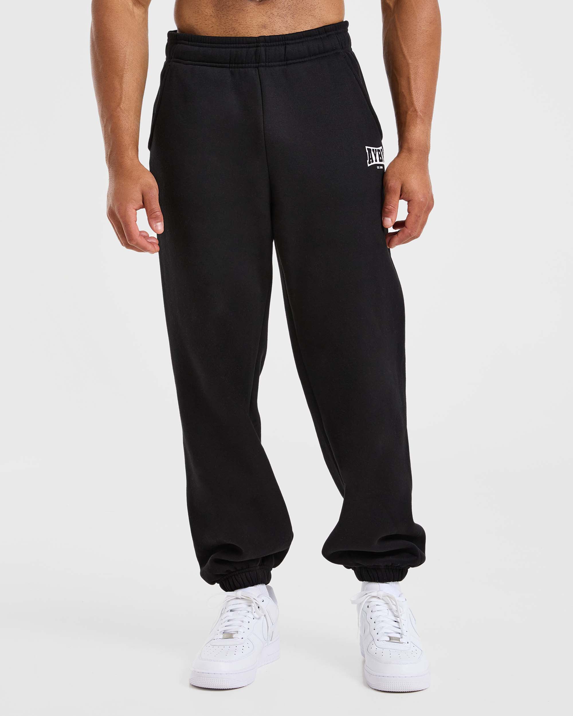 Academy Oversized Joggers - Zwart