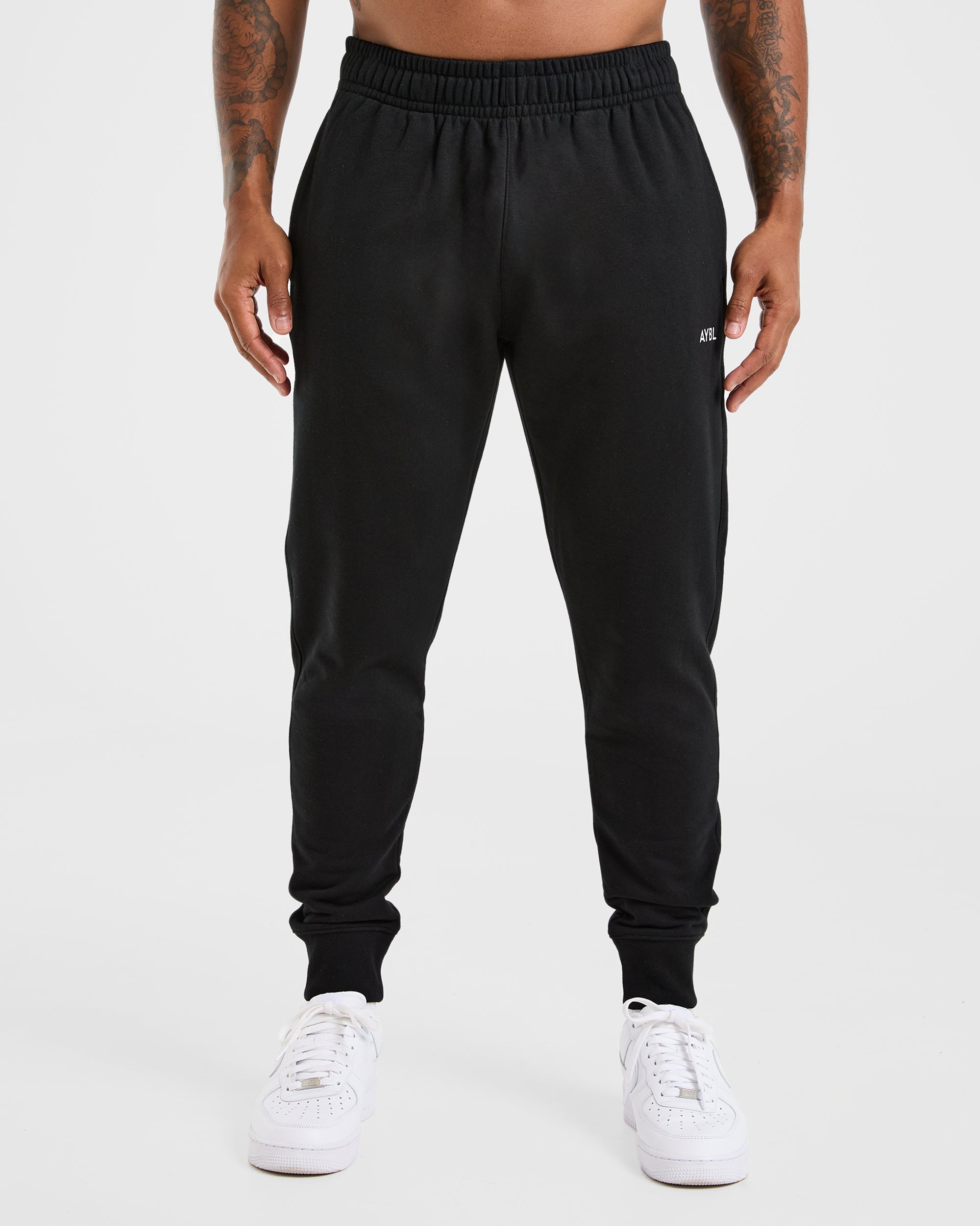 Essential Lightweight Joggers - Zwart