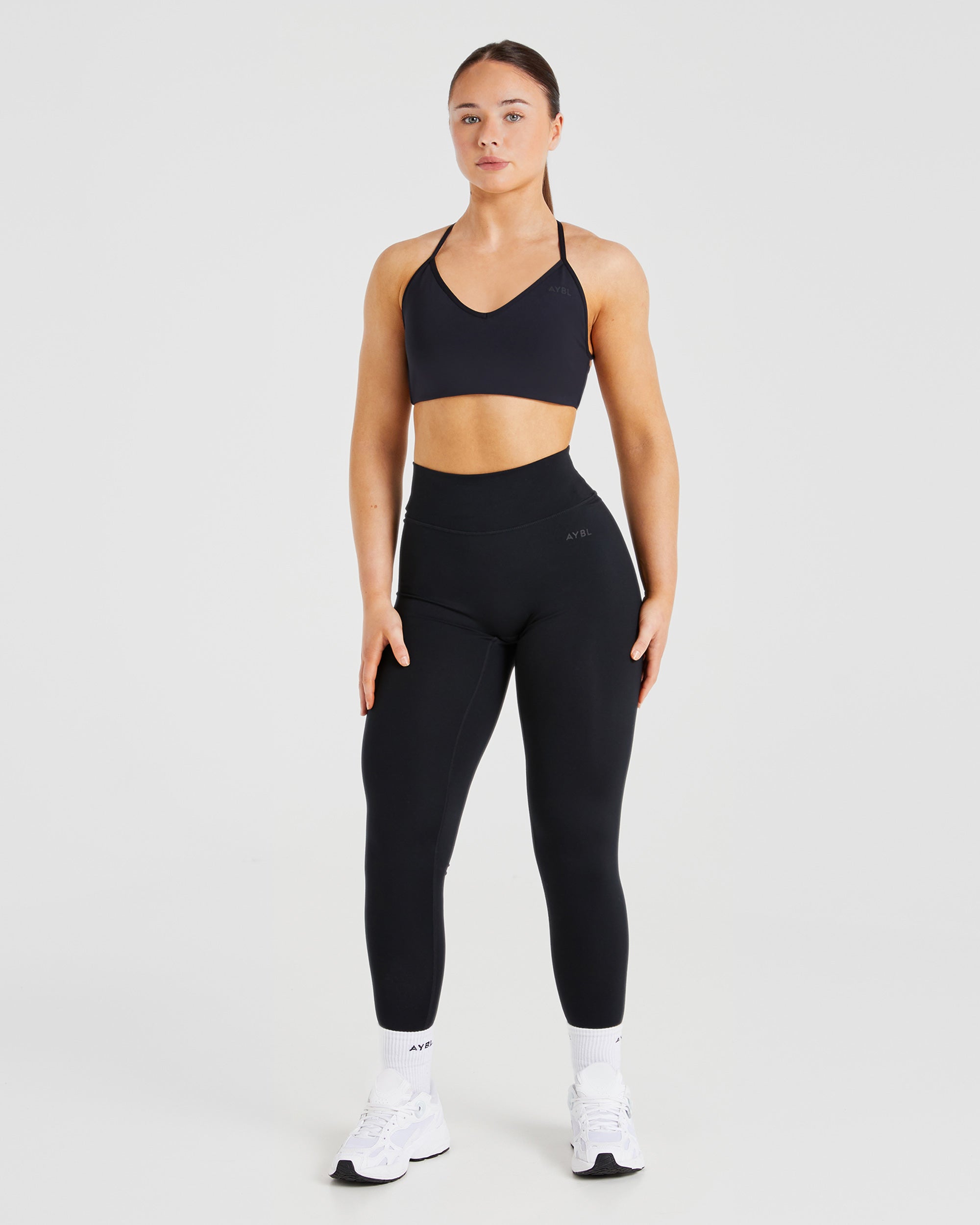 Essential Crossback Sports Bra - Zwart