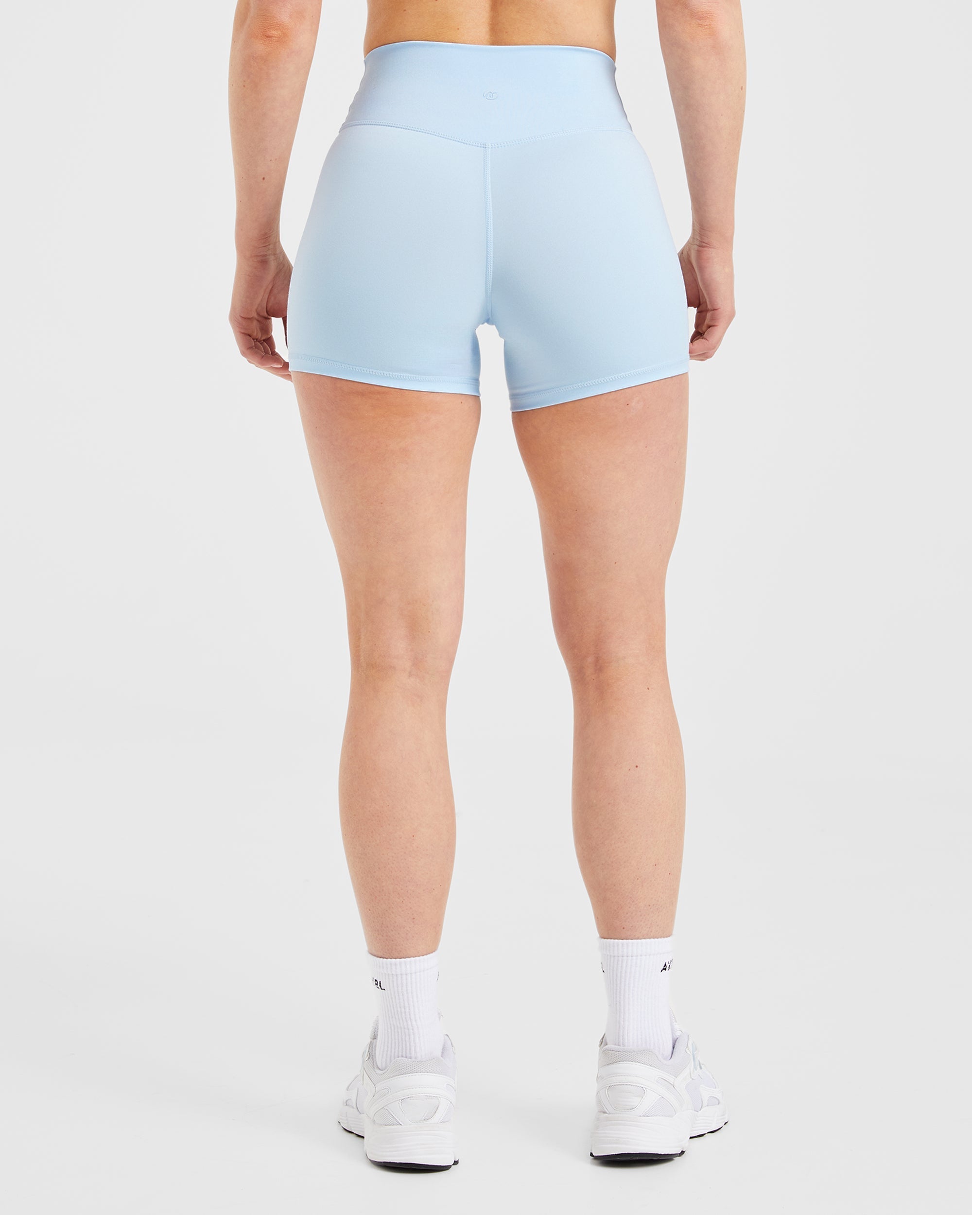 Staple Shorts - Pastel Blauw