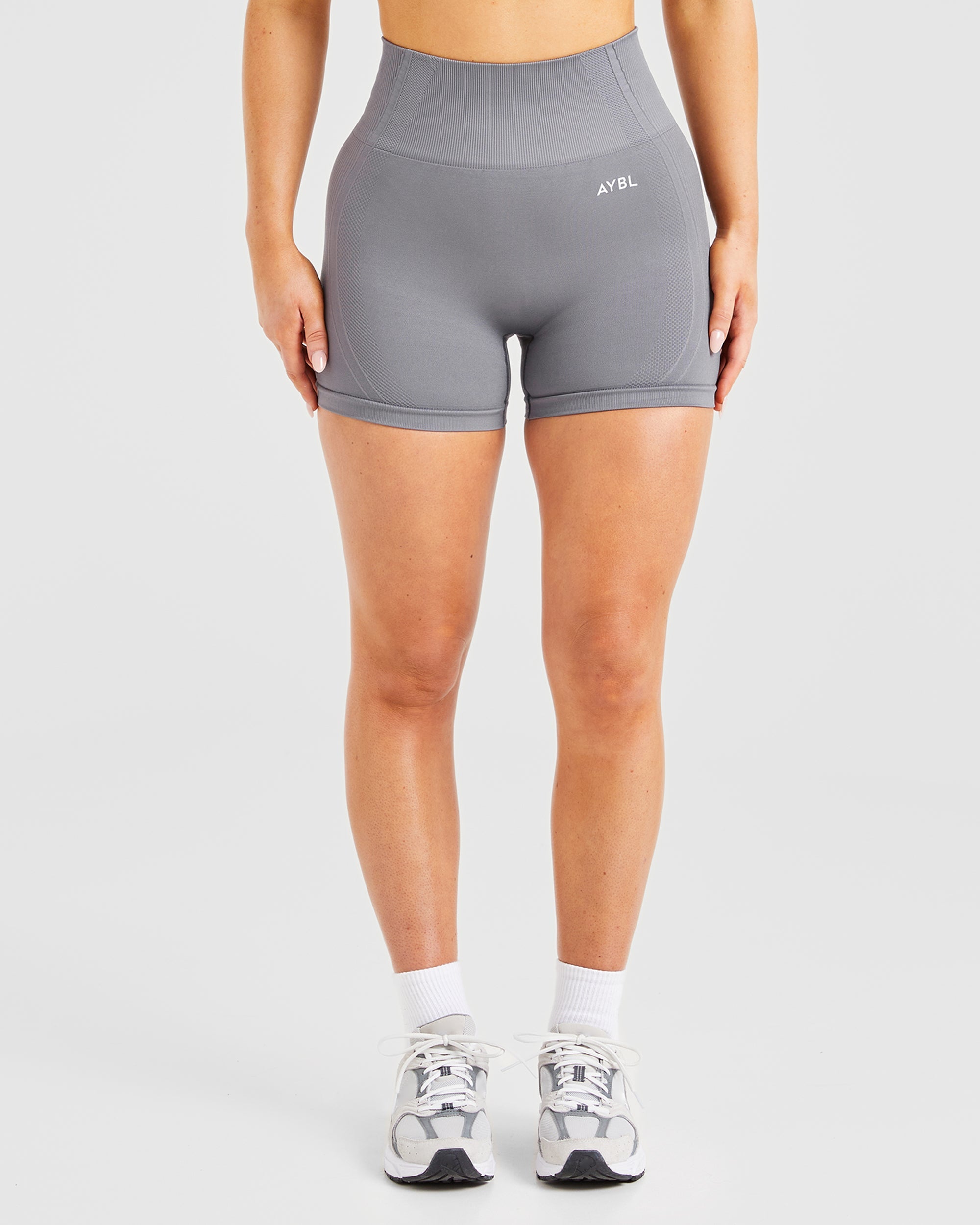 Balance V3 Seamless Shorts - Charcoal Grijs