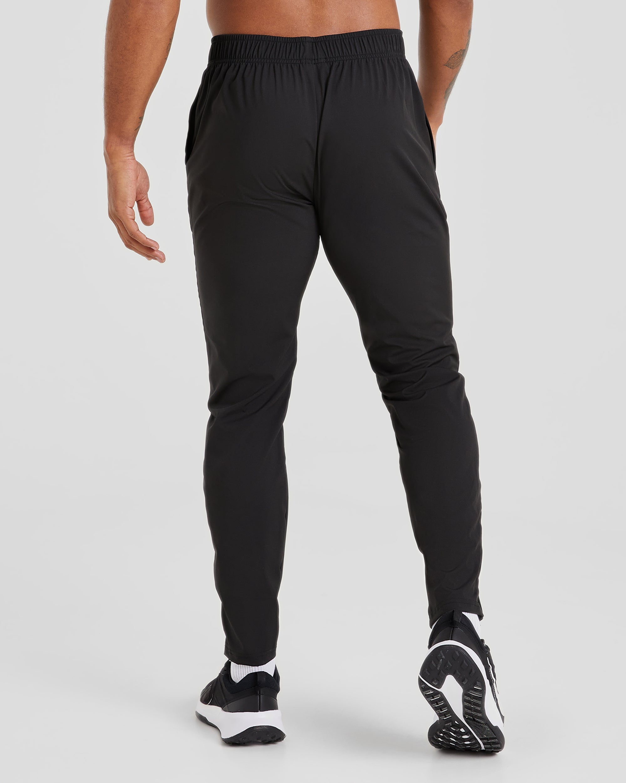 Ascend Woven Joggers - Zwart