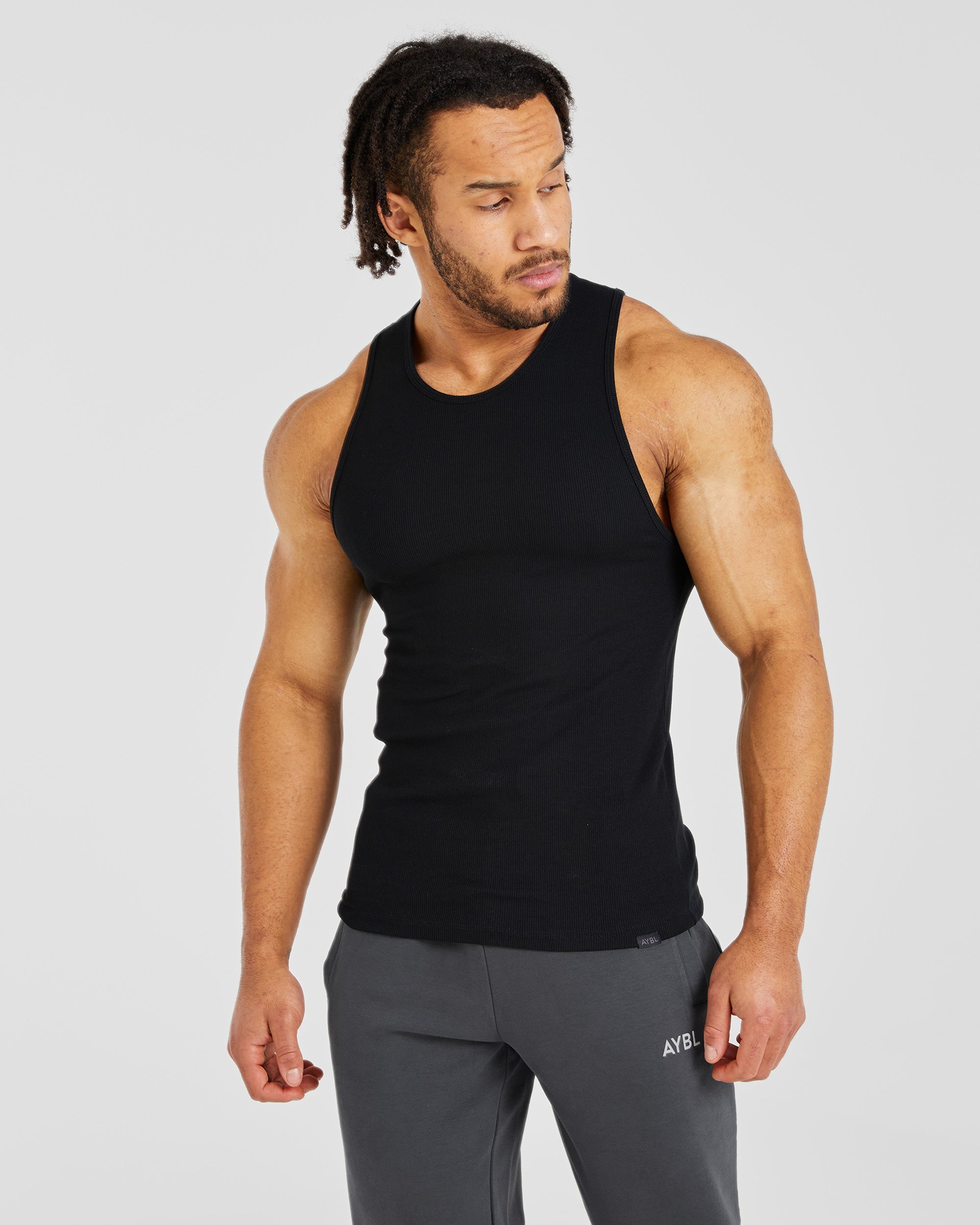 Essential Ribbed Tank - Zwart