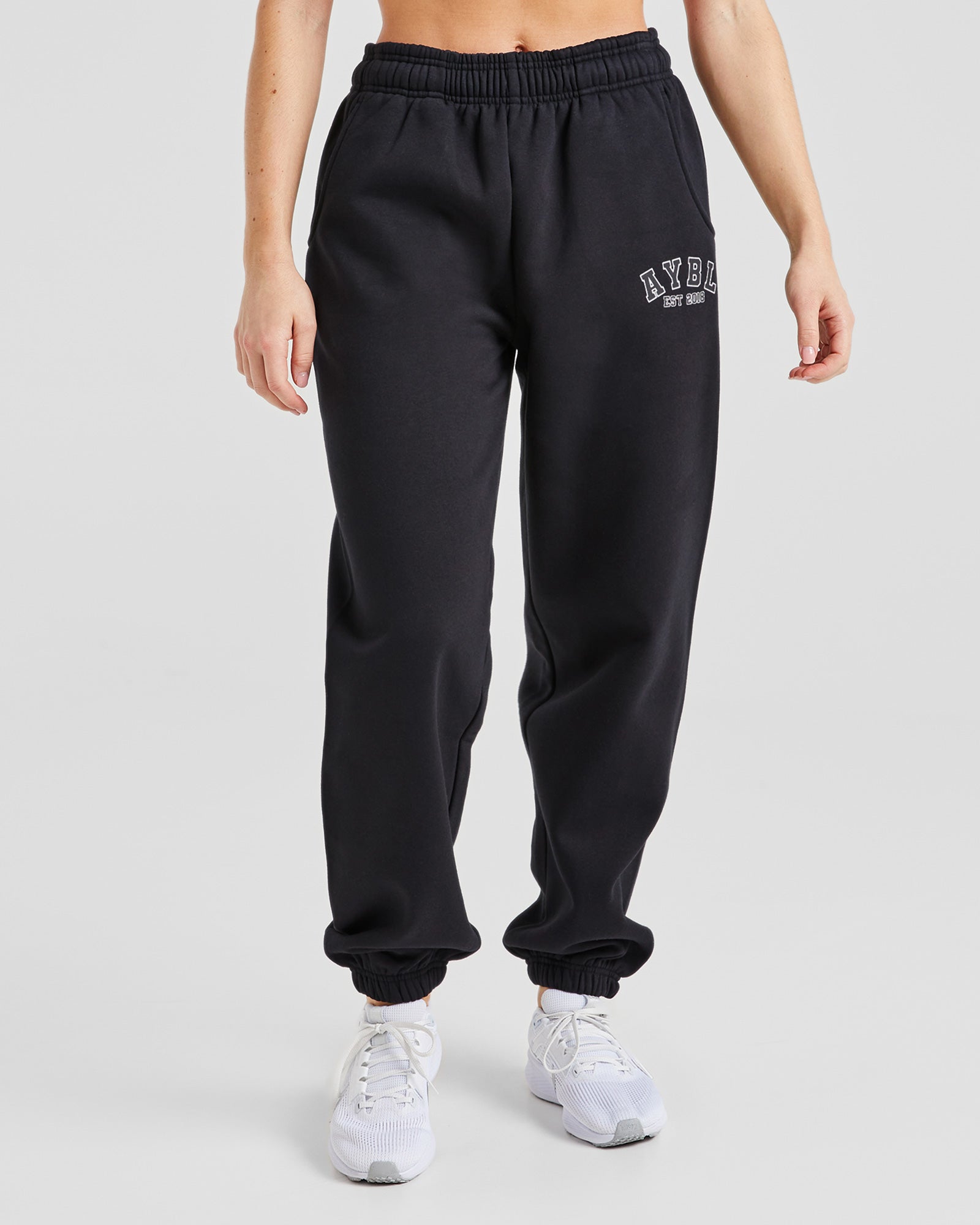 Varsity Graphic Oversized Joggers - Zwart