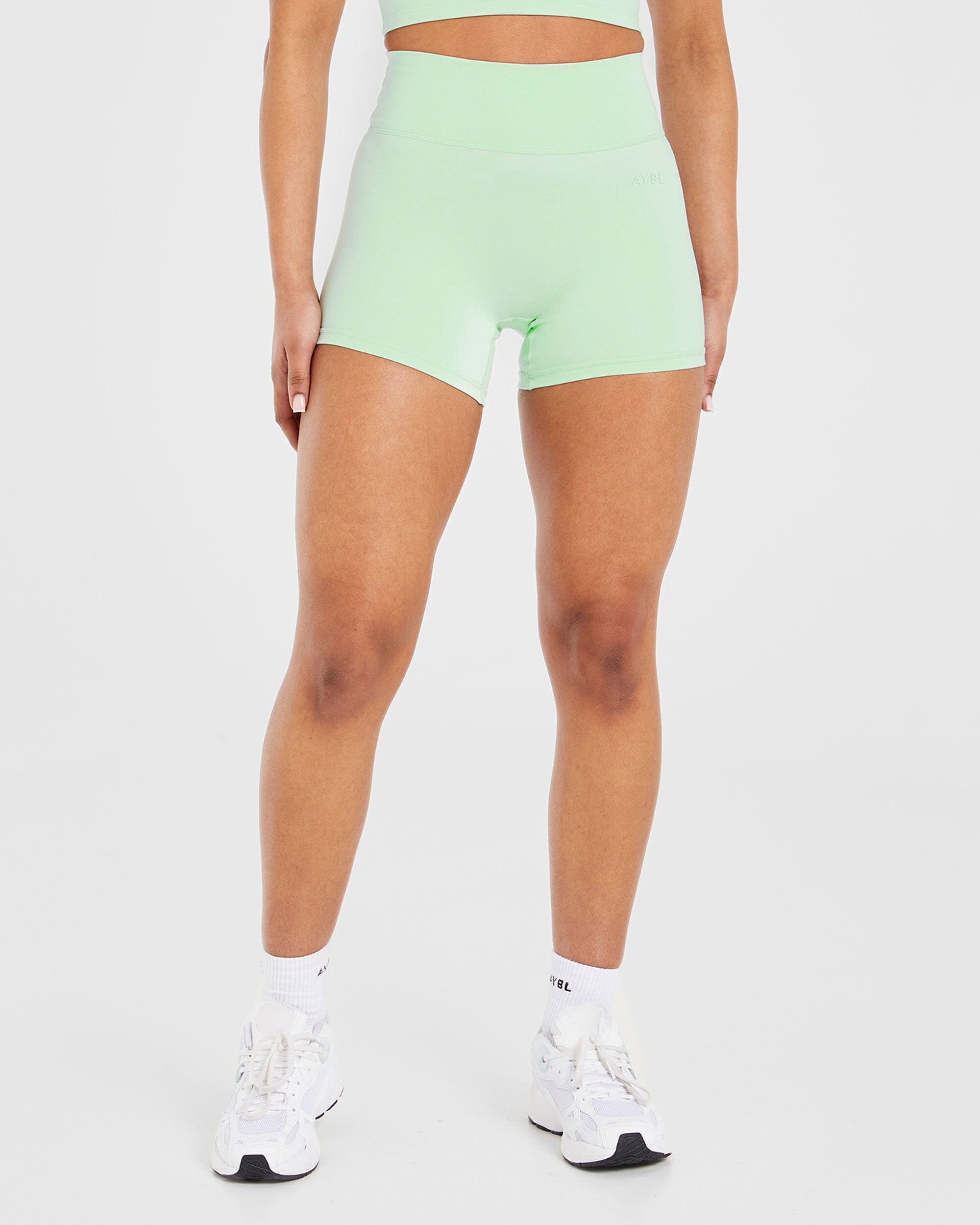 Staple Shorts - Mint Groen