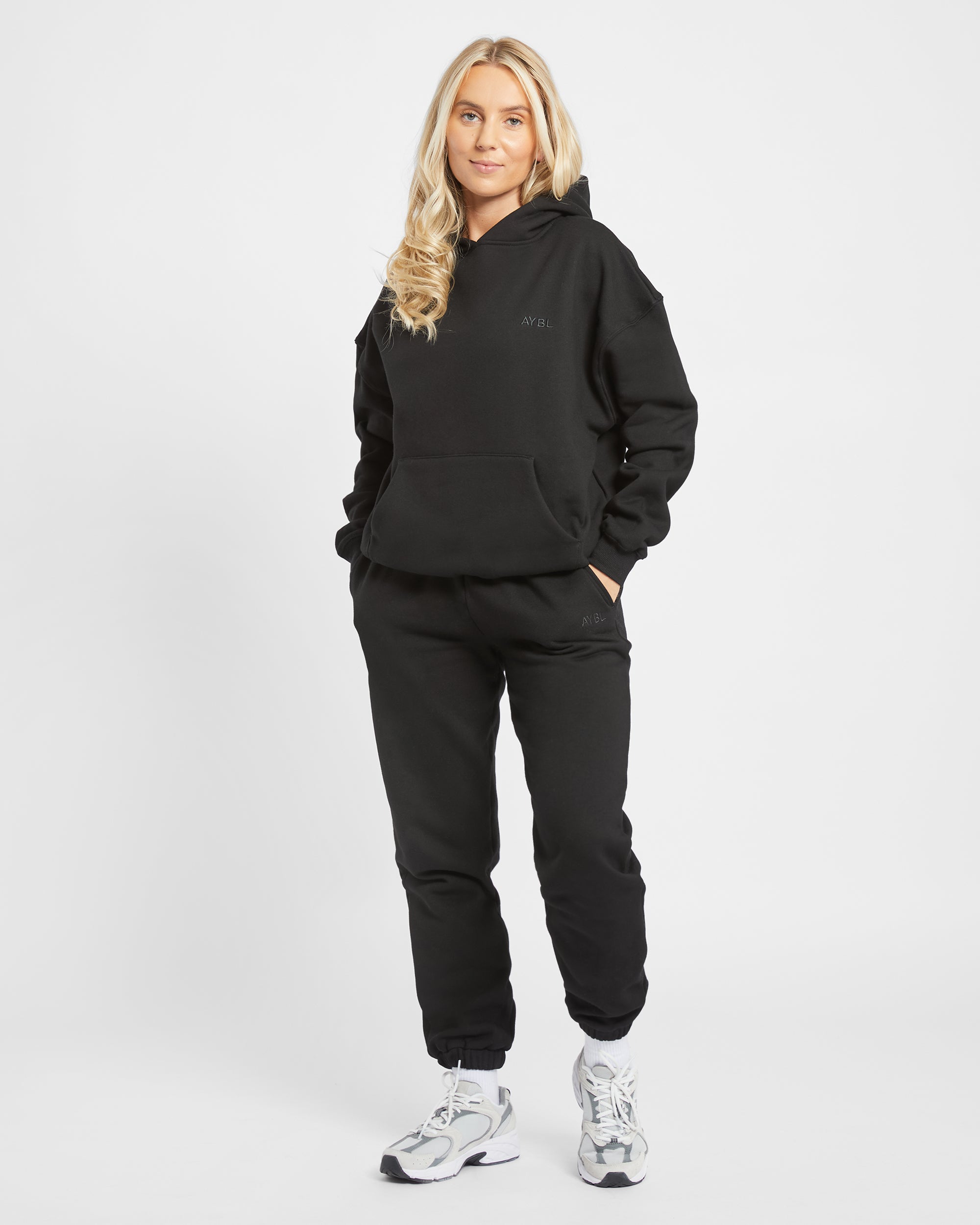 Premium Oversized Hoodie - Zwart