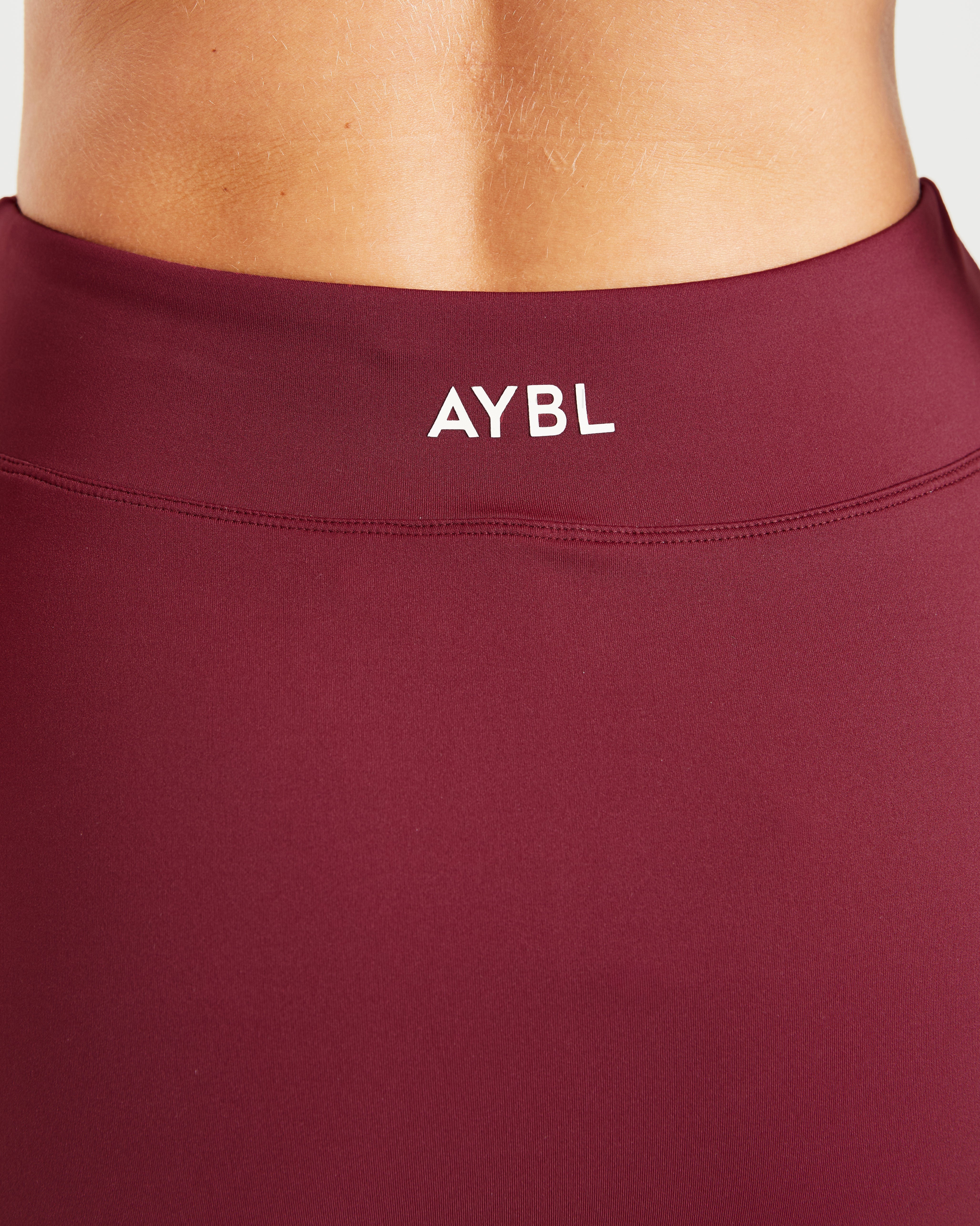 Courtside Shorts - Summer Cherry - S