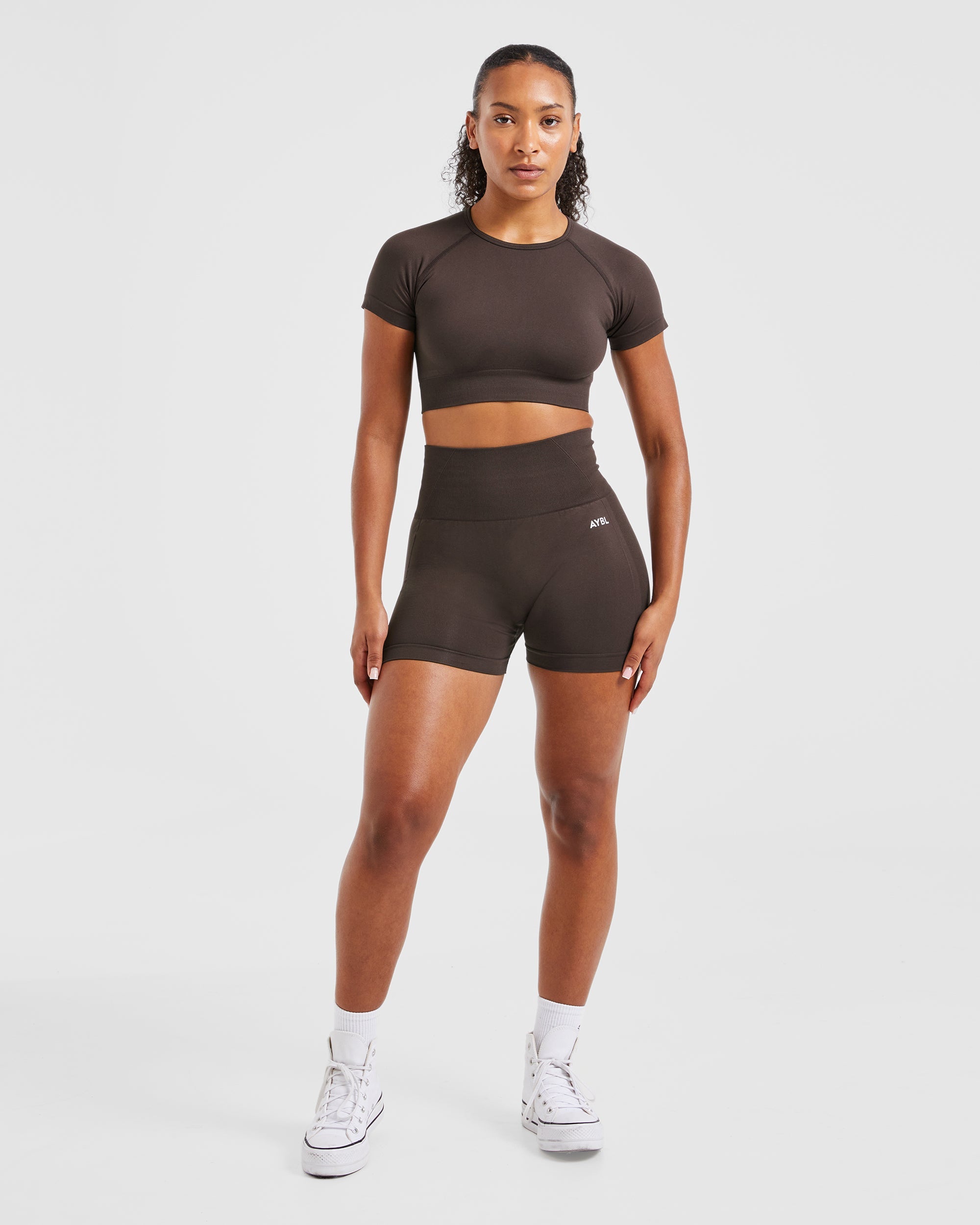 Empower Seamless Shorts - Cocoa Bruin