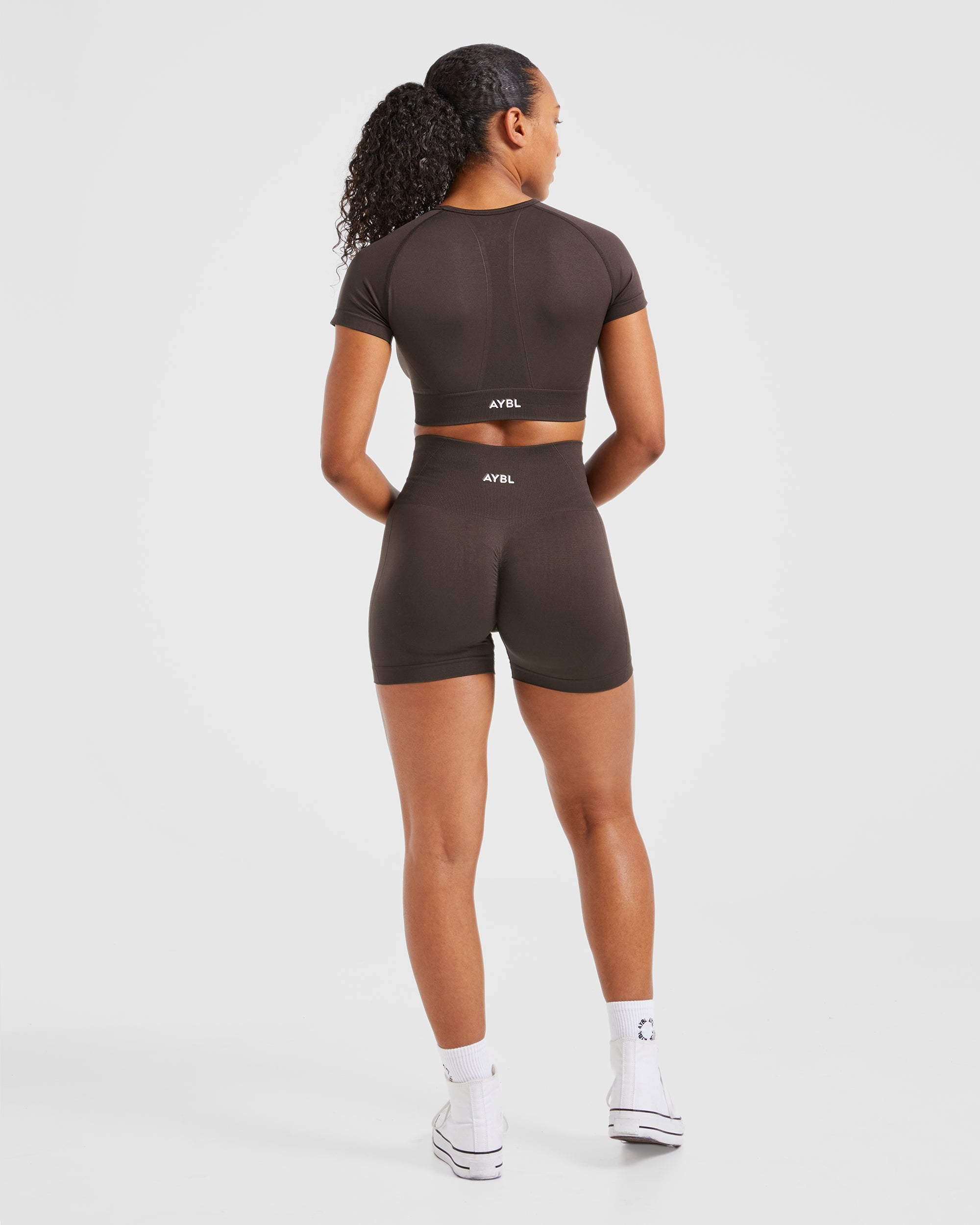 Empower Seamless Shorts - Cocoa Bruin