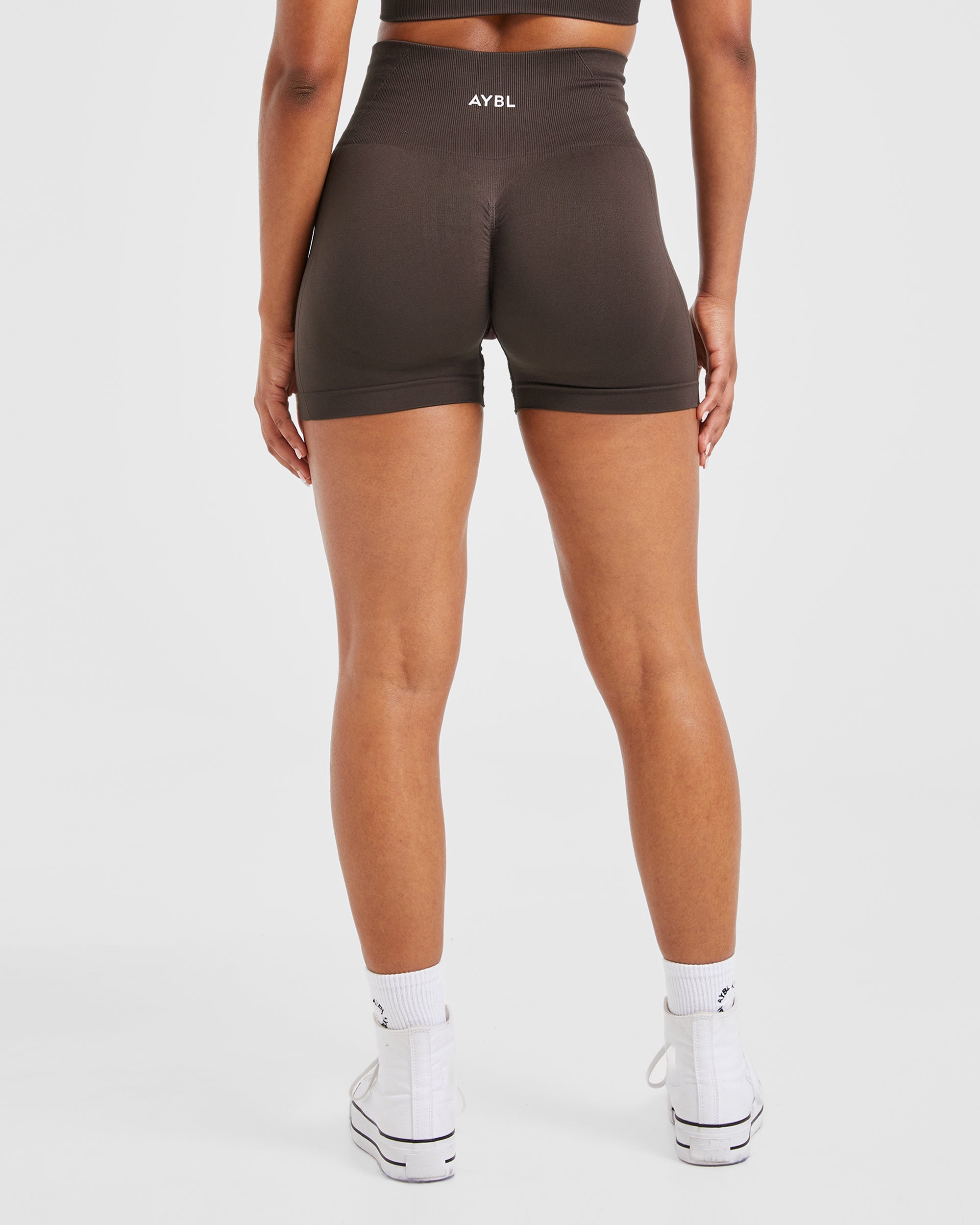 Empower Seamless Shorts - Cocoa Bruin