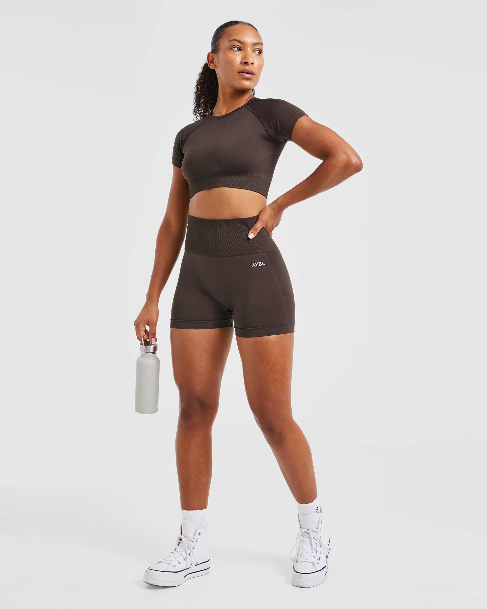 Empower Seamless Shorts - Cocoa Bruin