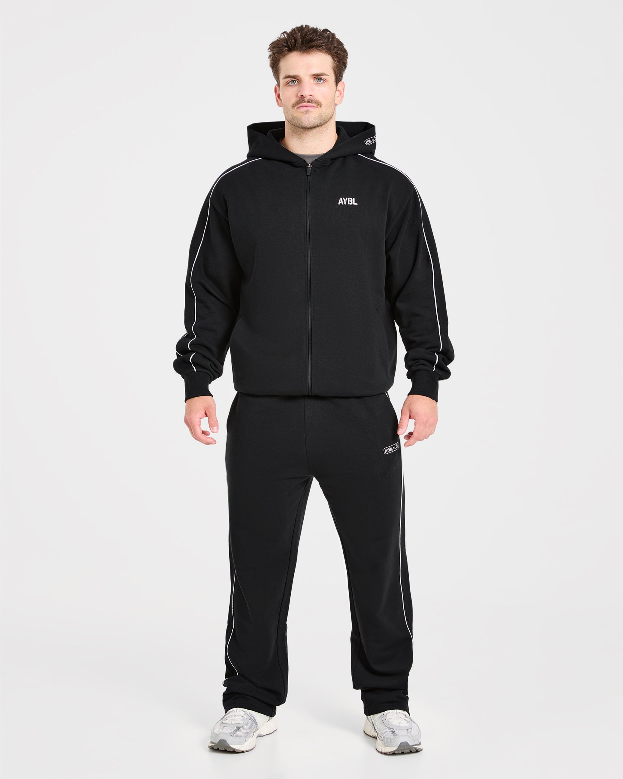 Cam Kissel x Oversized Full Zip Hoodie - Zwart