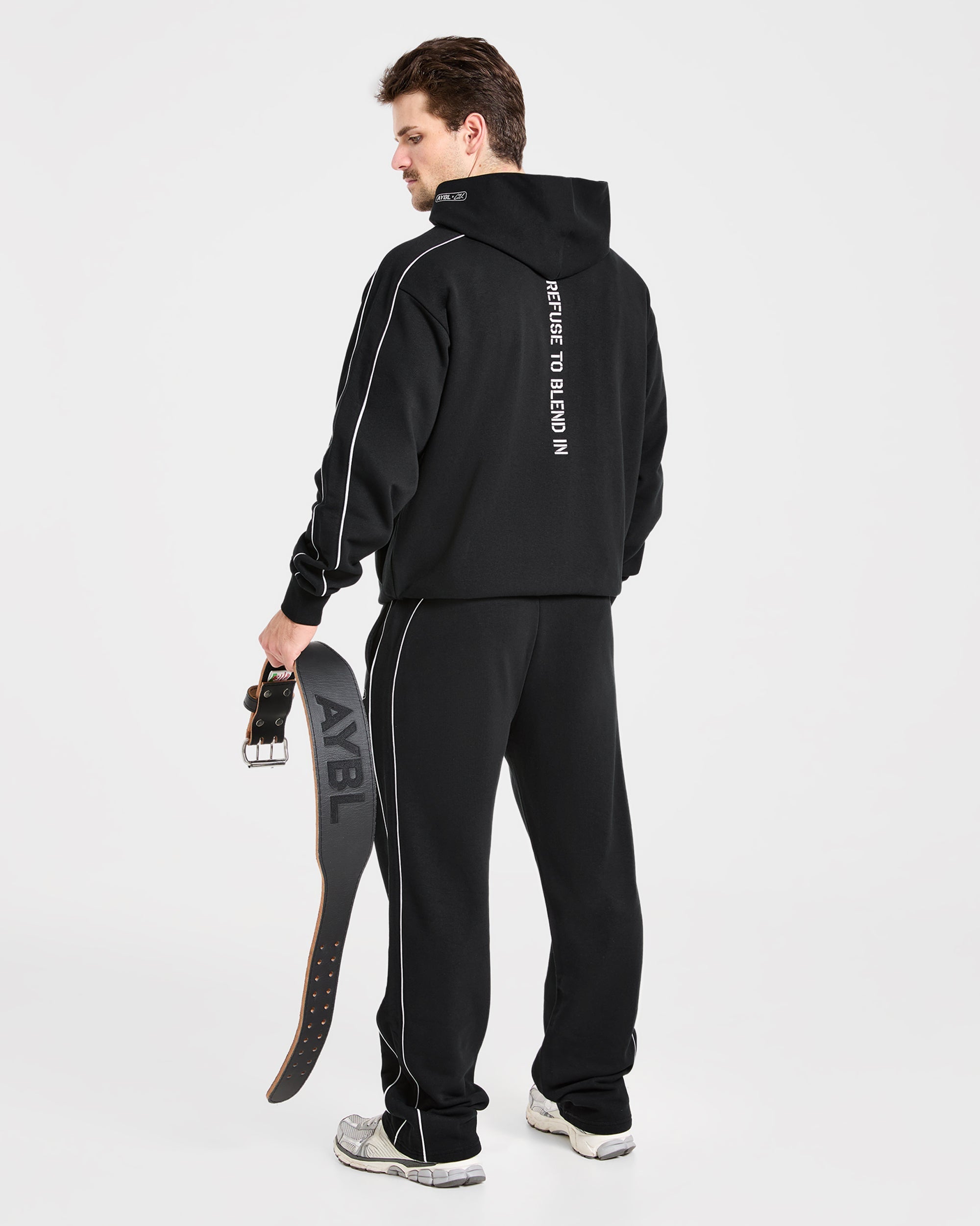Cam Kissel x Oversized Full Zip Hoodie - Zwart
