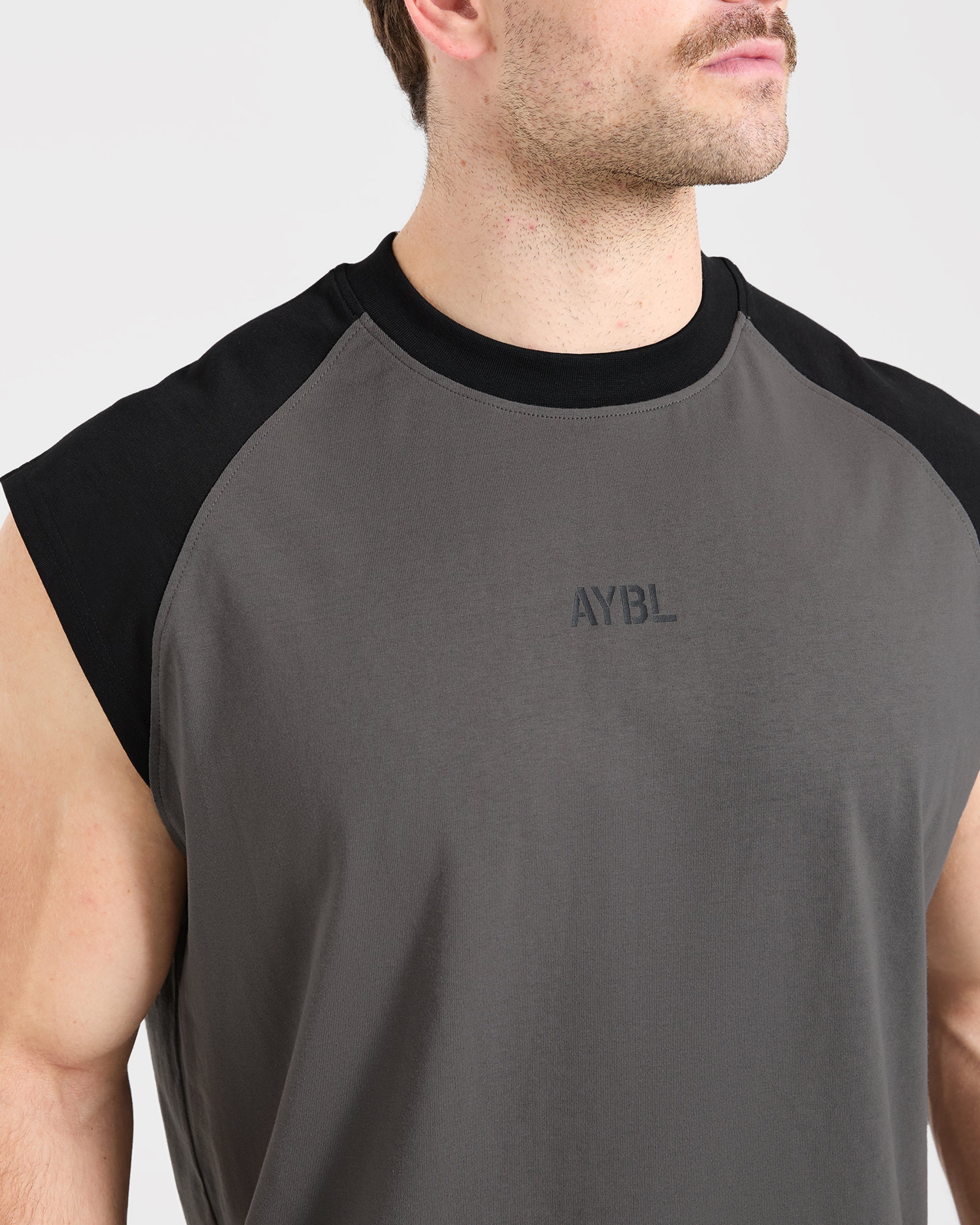 Cam Kissel x Contrast Oversized Tank - Charcoal/Zwart