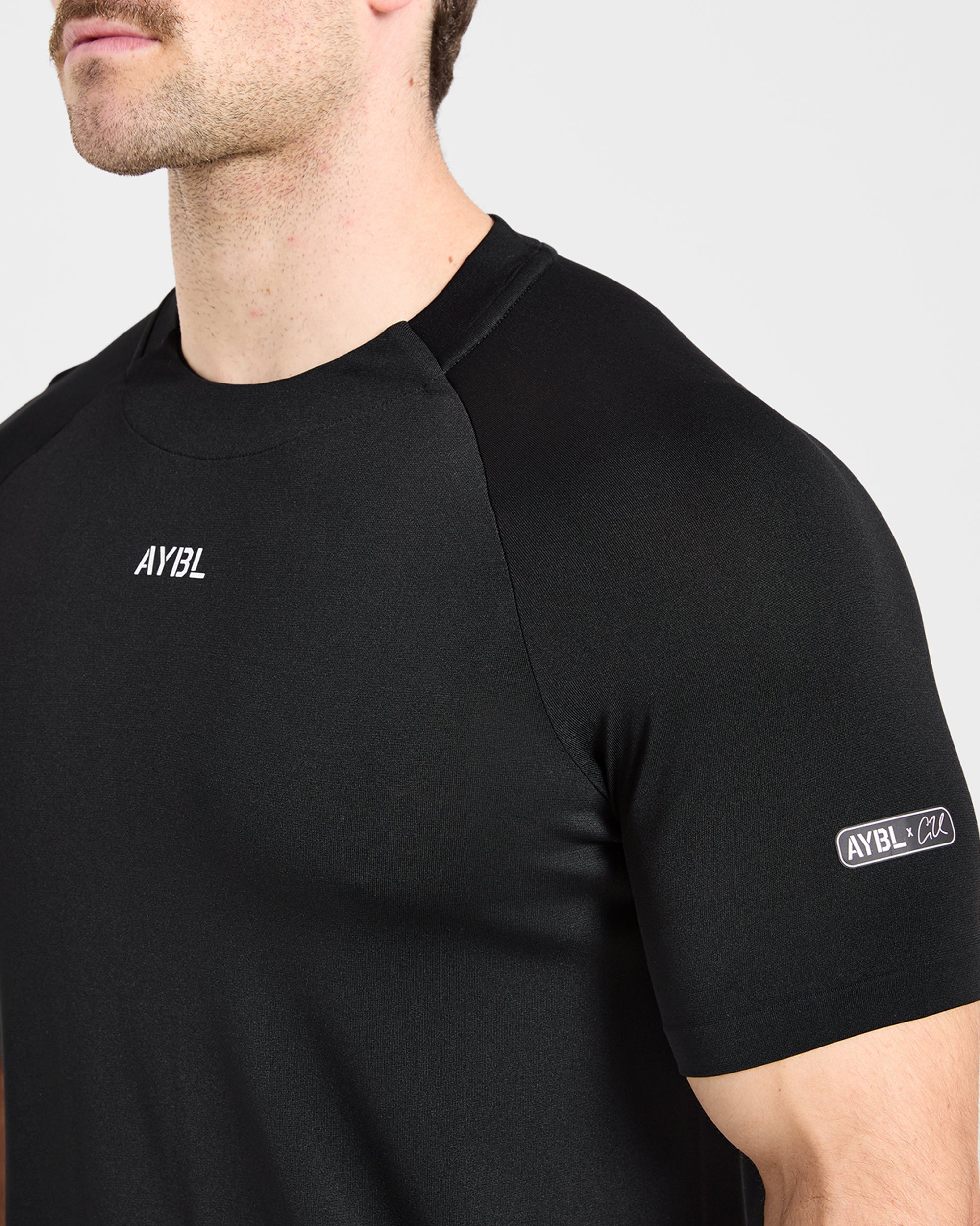 Cam Kissel x Seamless T Shirt - Zwart