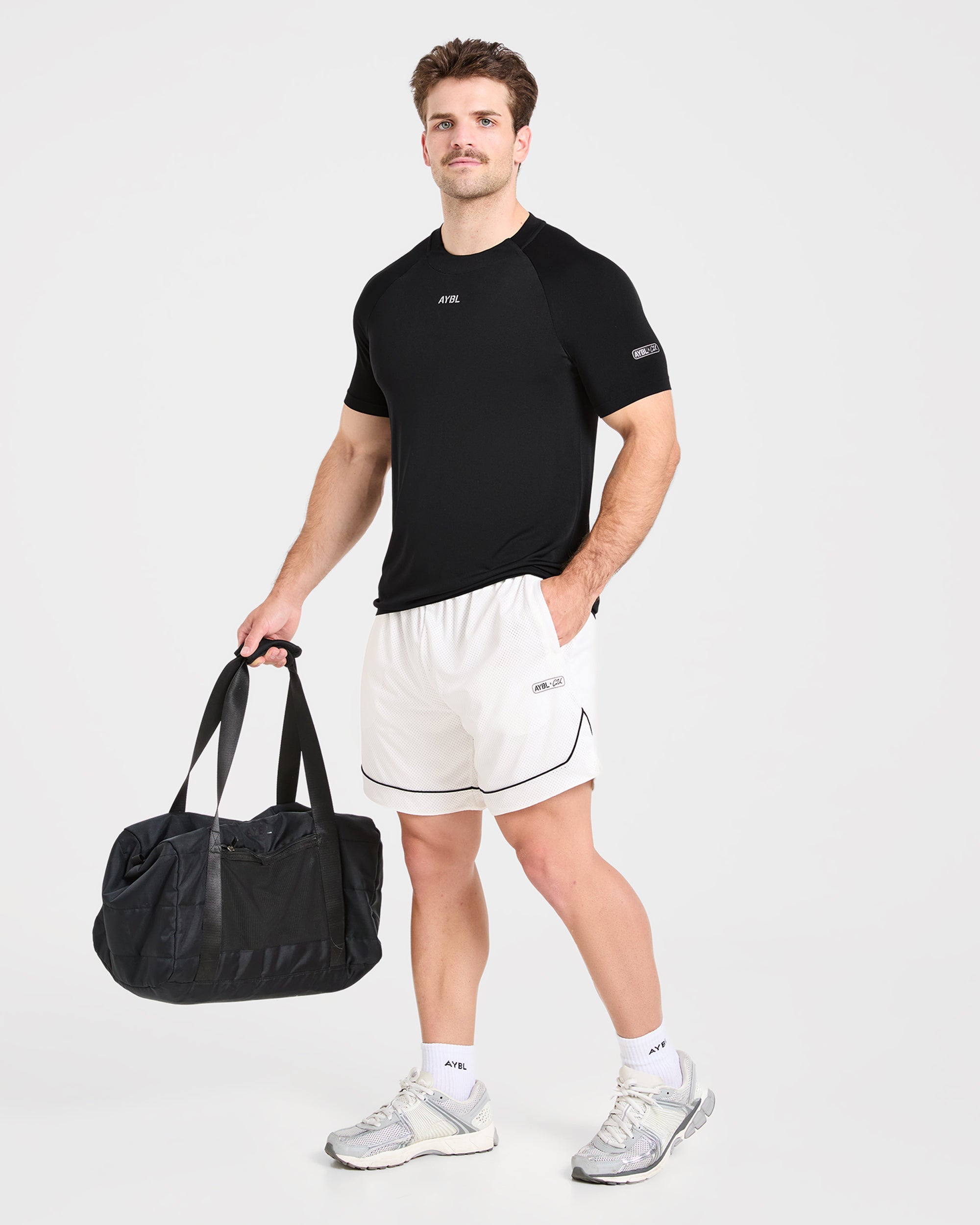 Cam Kissel x Seamless T Shirt - Zwart