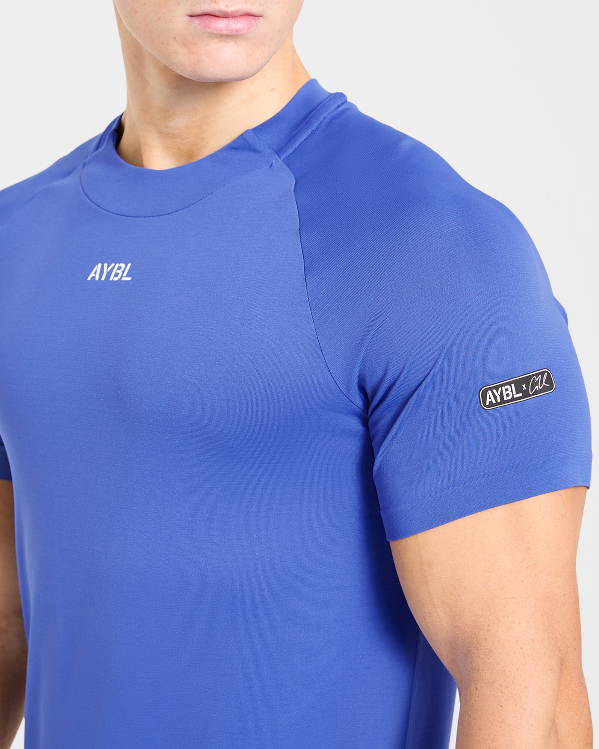 Cam Kissel x Seamless T Shirt - Cobalt Blauw