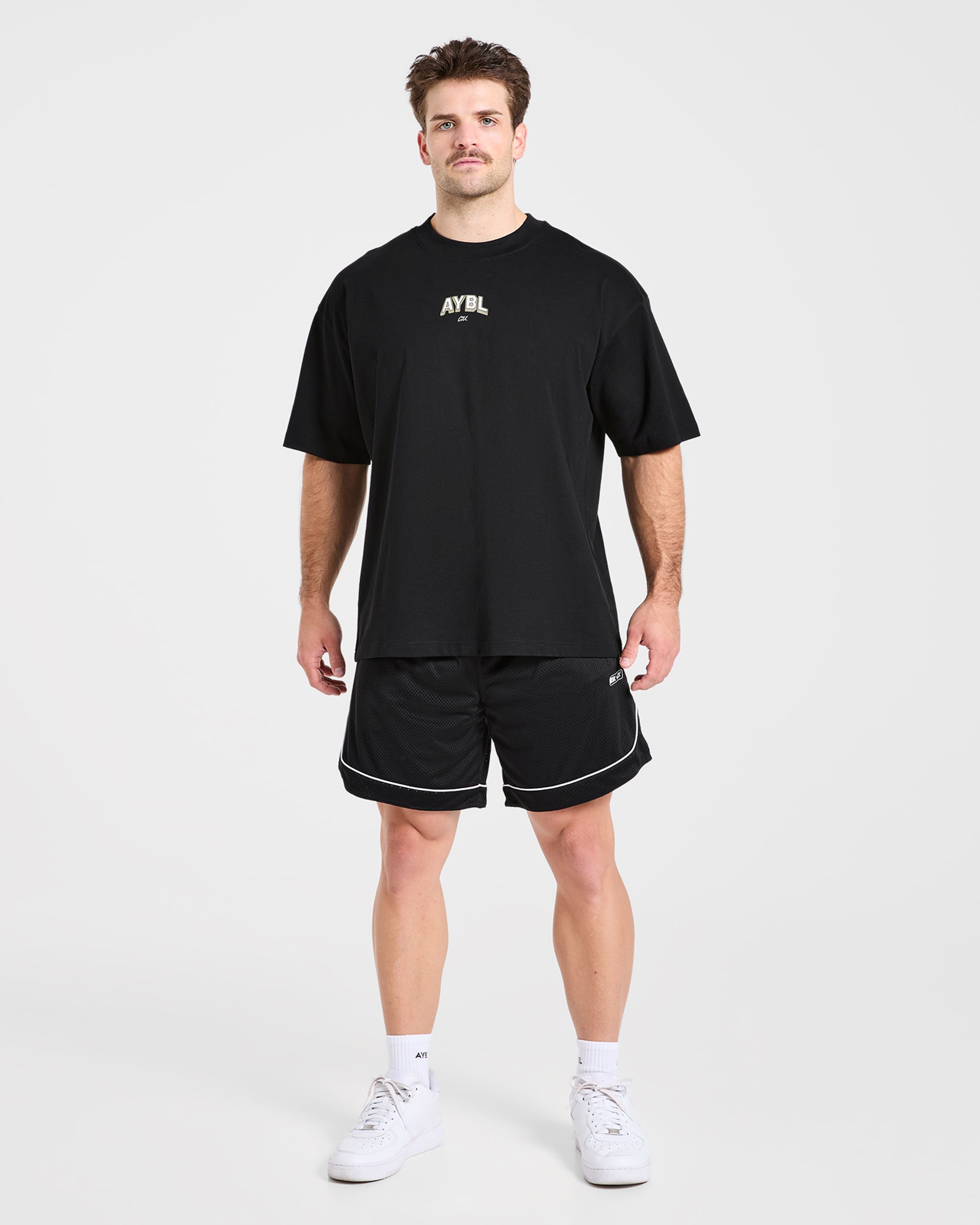 Cam Kissel x Refuse to Blend in Oversized T Shirt - Zwart
