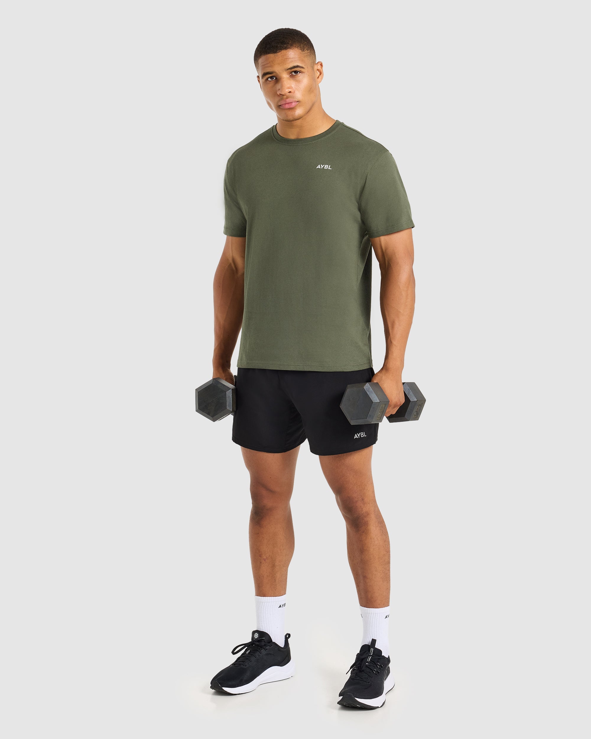 Essential T Shirt - Army Groen
